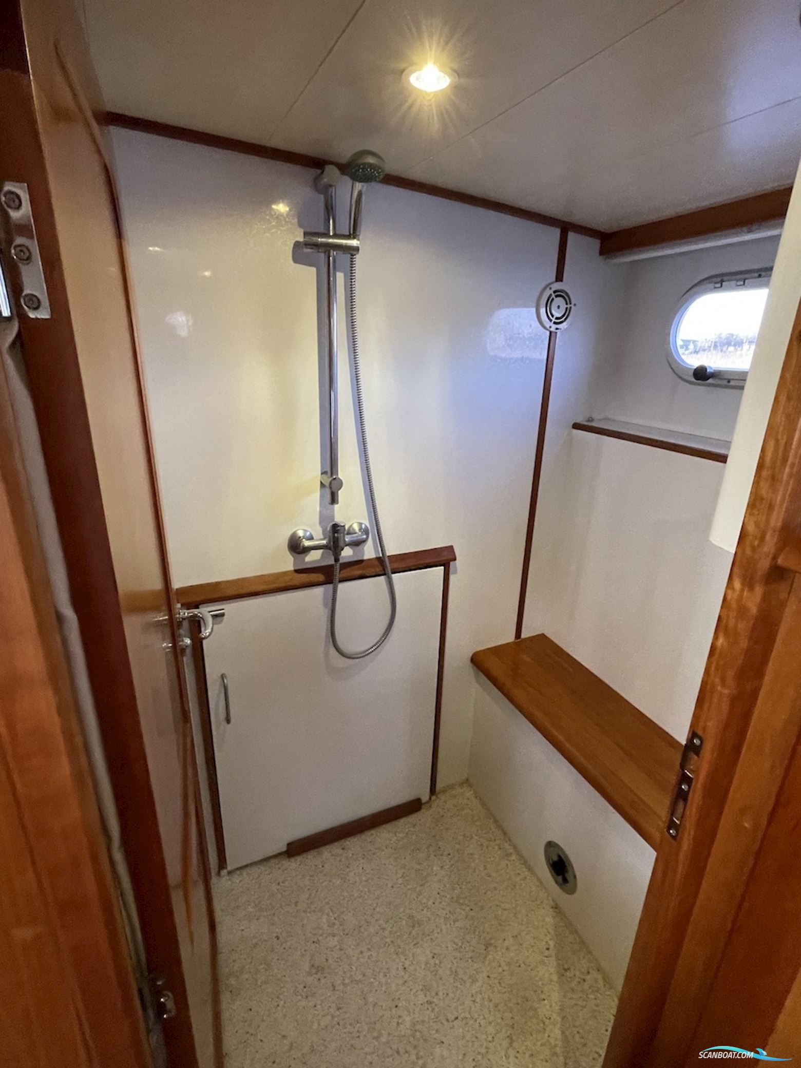 Smelne Stevens Vlet 1200