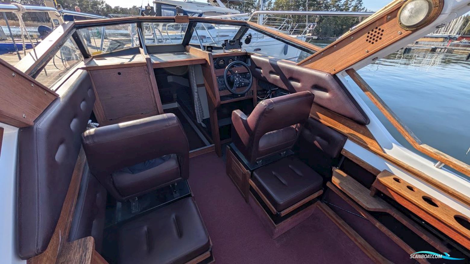 Smuggler 24 Utombordare