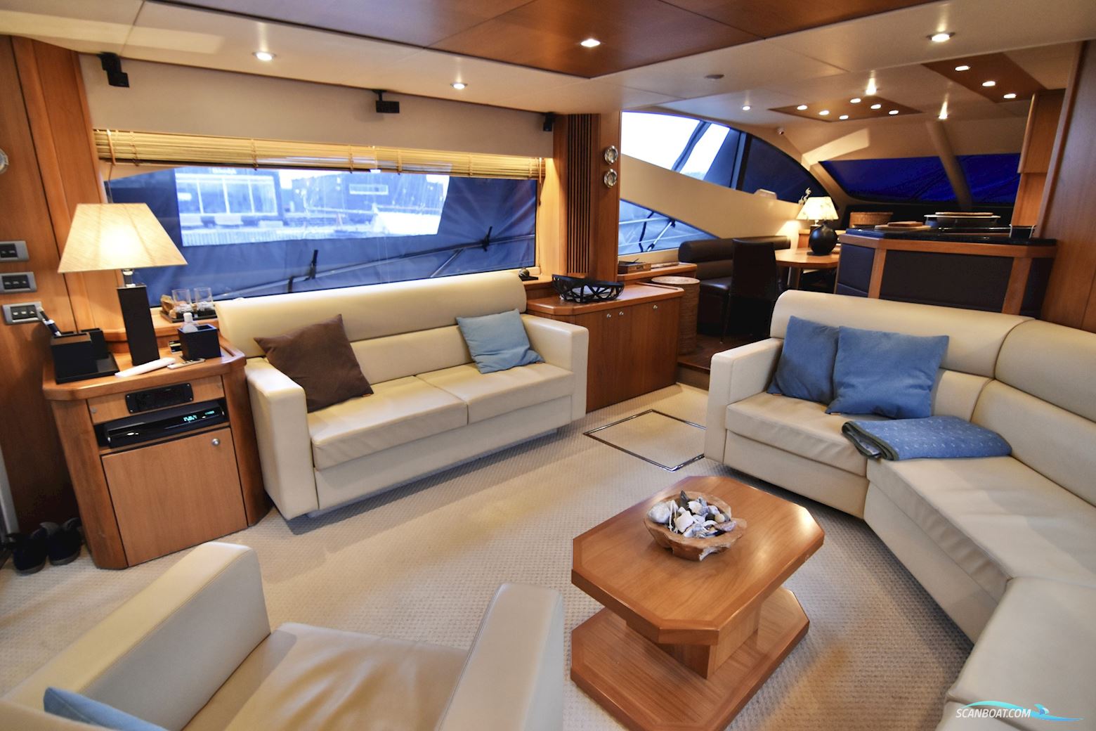 SOLGT Sunseeker Manhattan 70