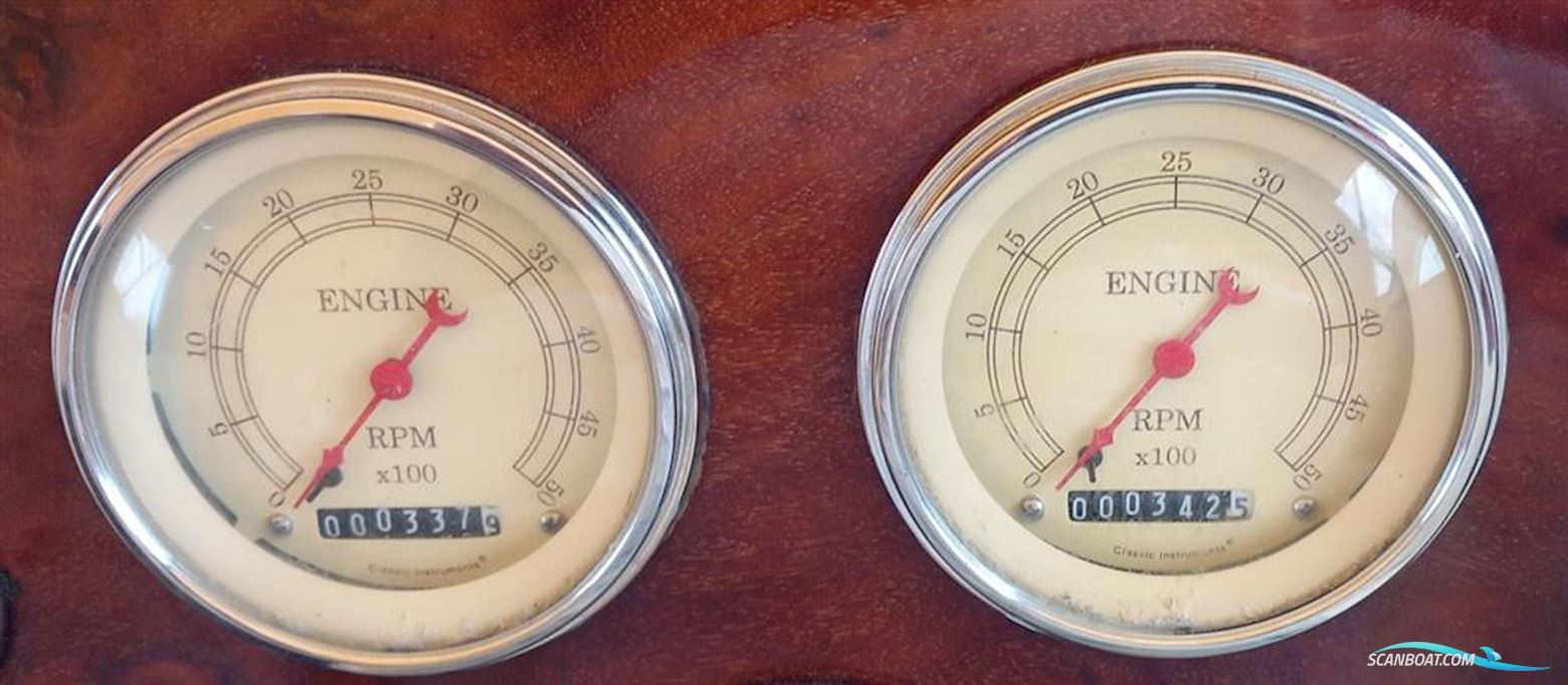 Souter & Sons Cowes-Torquay-Cowes race boat