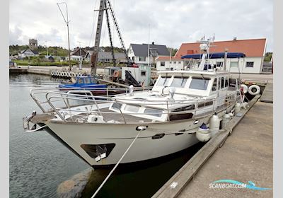Spinosa 43 Motorboot 1997, mit Volvo Penta 120A motor, Sweden