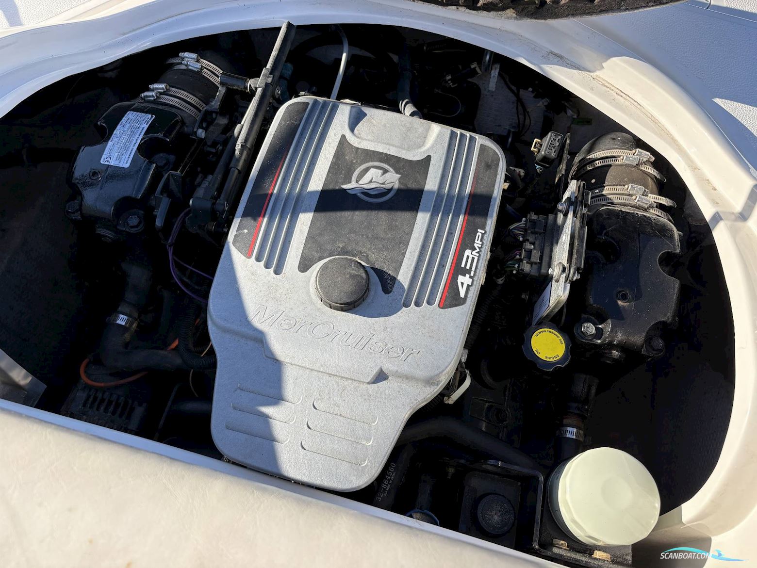 Starcraft IO 185 - Mercruiser 4.3 Mpi