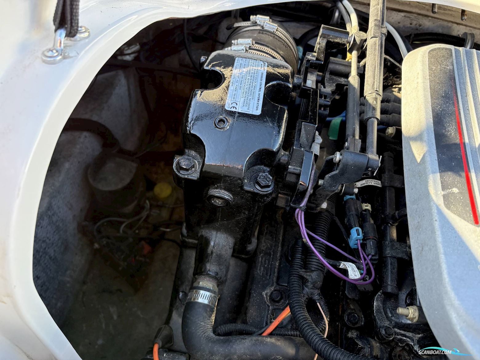 Starcraft IO 185 - Mercruiser 4.3 Mpi