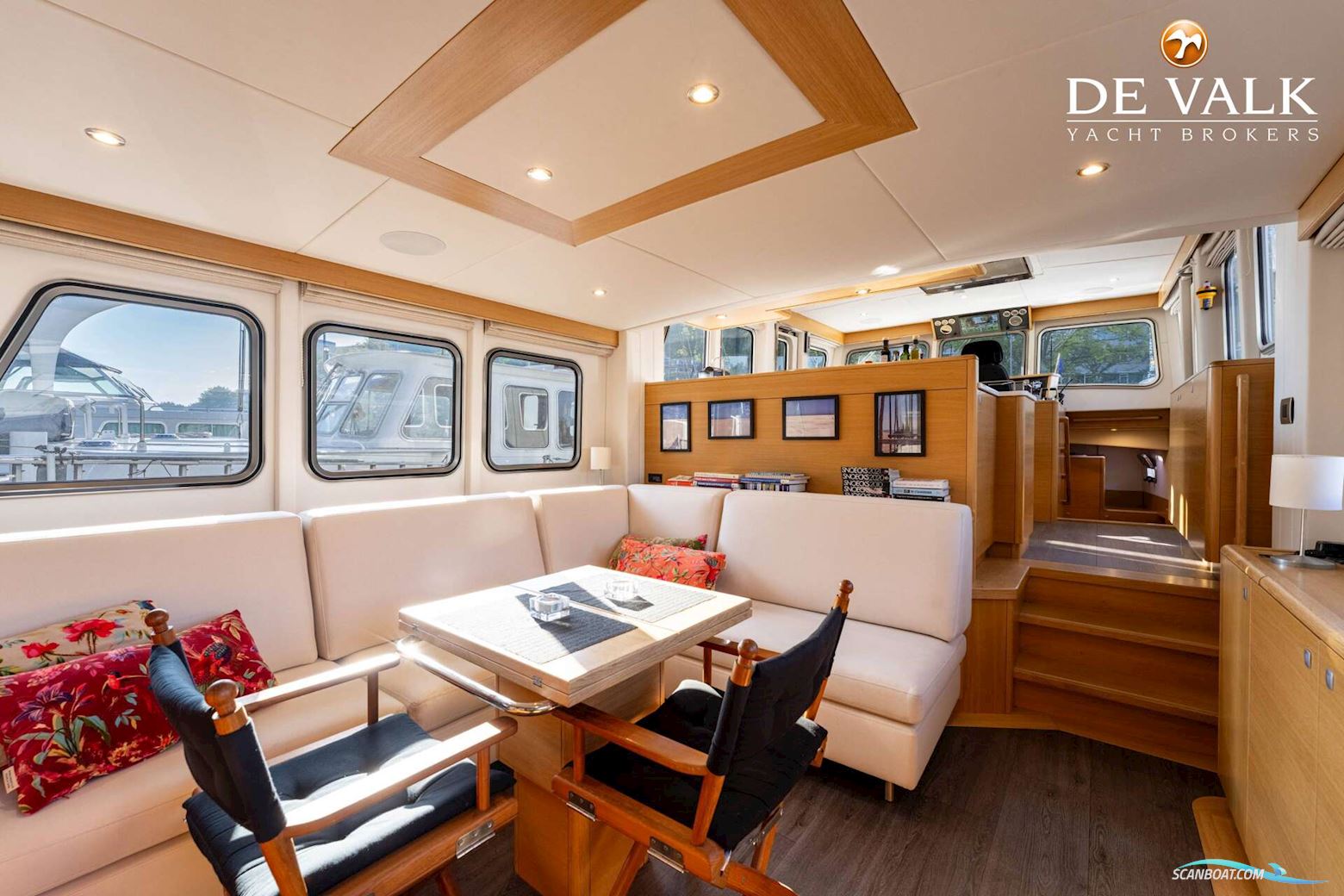 Steeler Explorer 50 Pilothouse