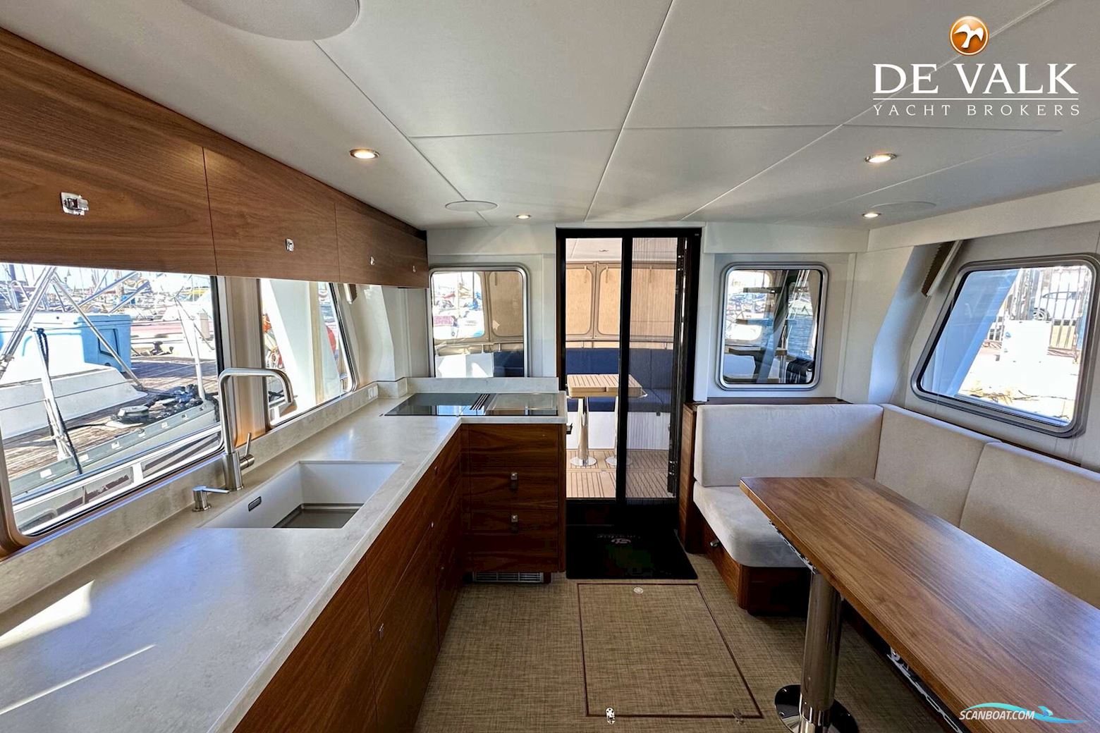 Steeler Explorer 50 Pilothouse