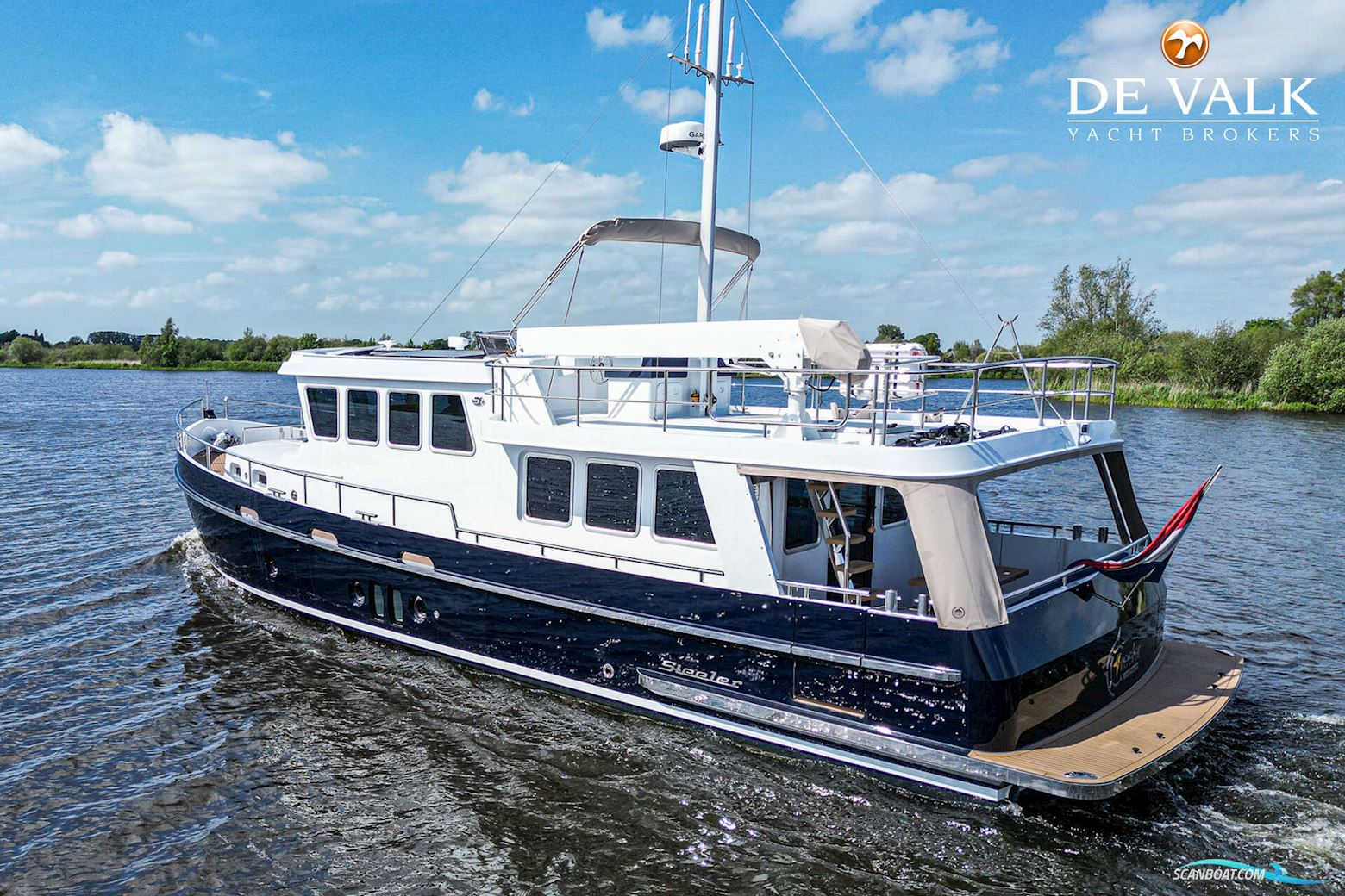 Steeler Explorer 50 Pilothouse