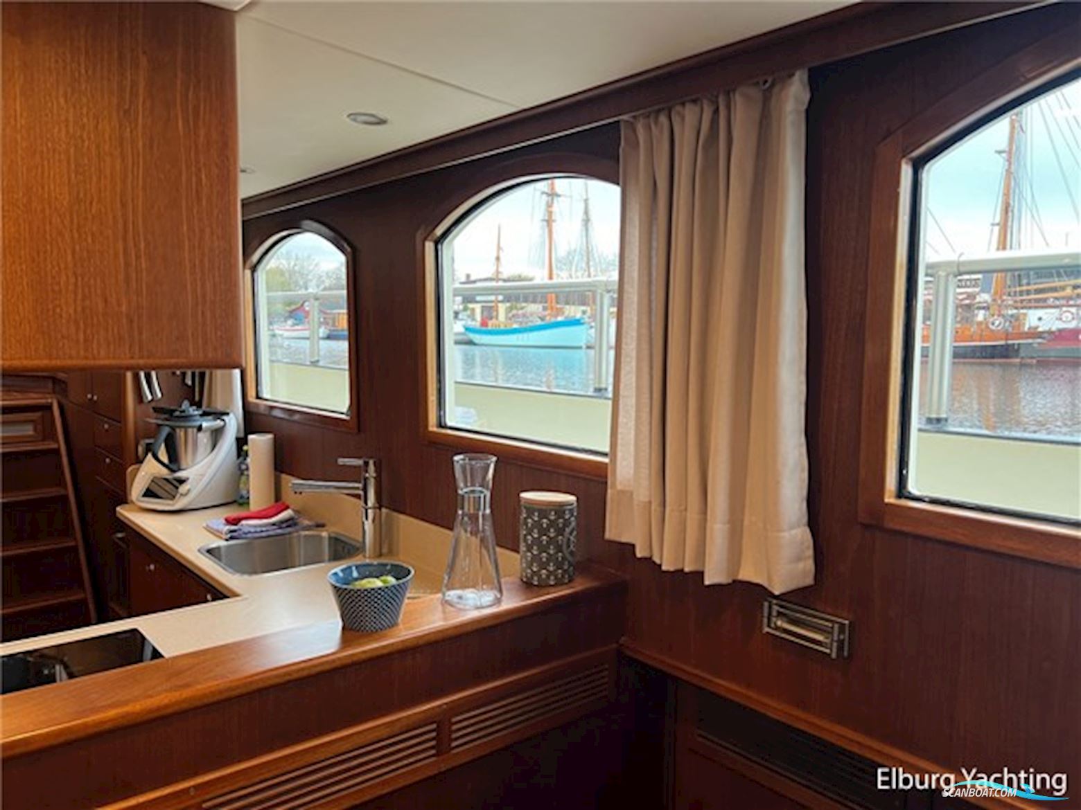 Stentor  Luxe Motor  - 1800