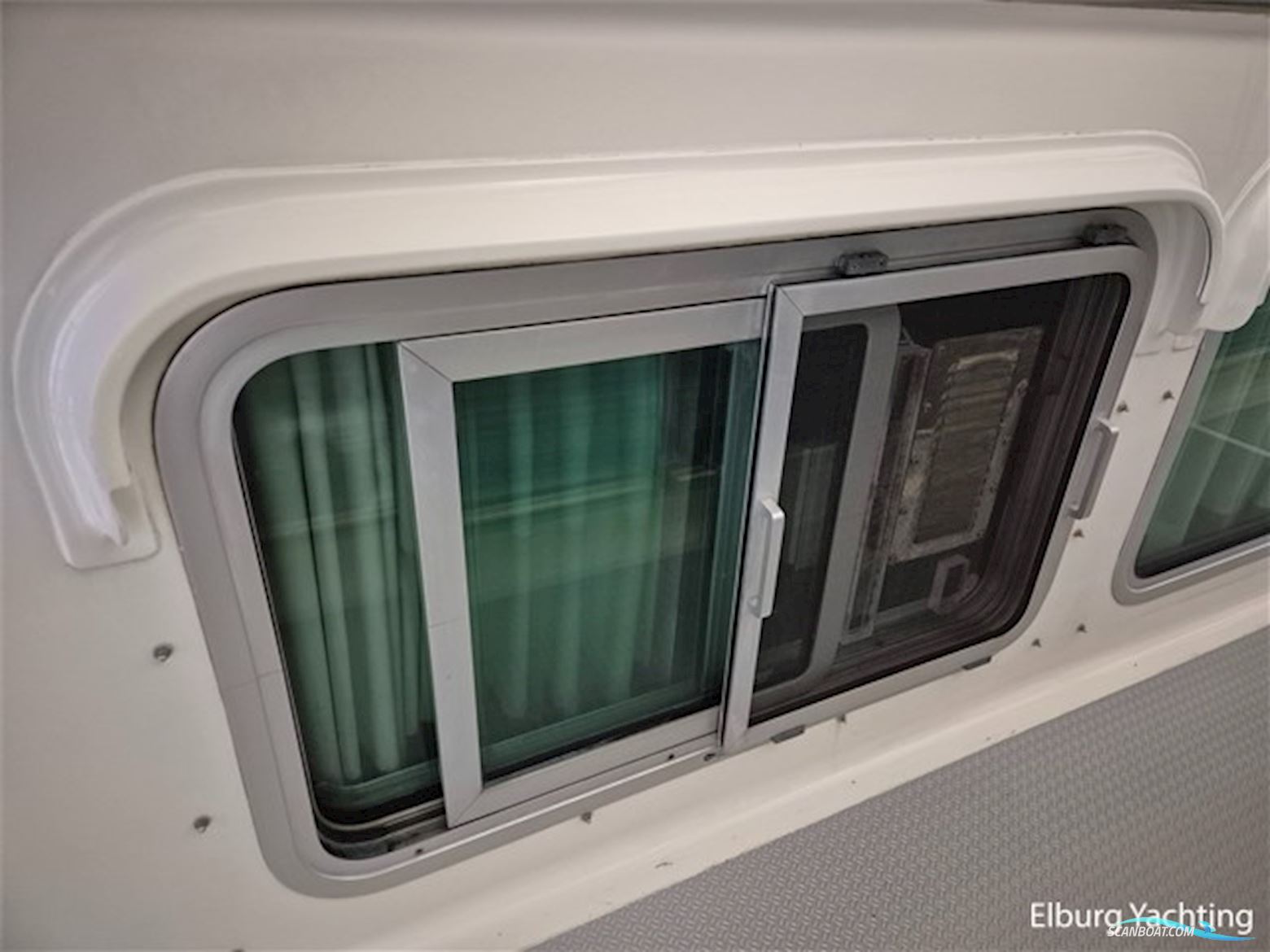 Stentor 1500 Trawler - Stabilizers