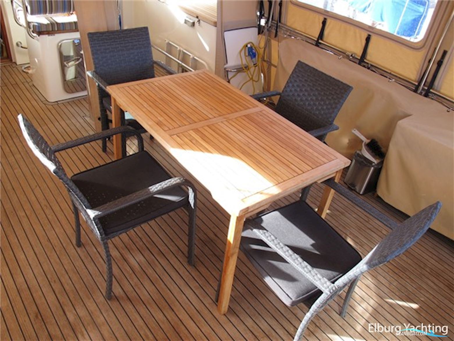 Stentor 1500 Trawler - Stabilizers