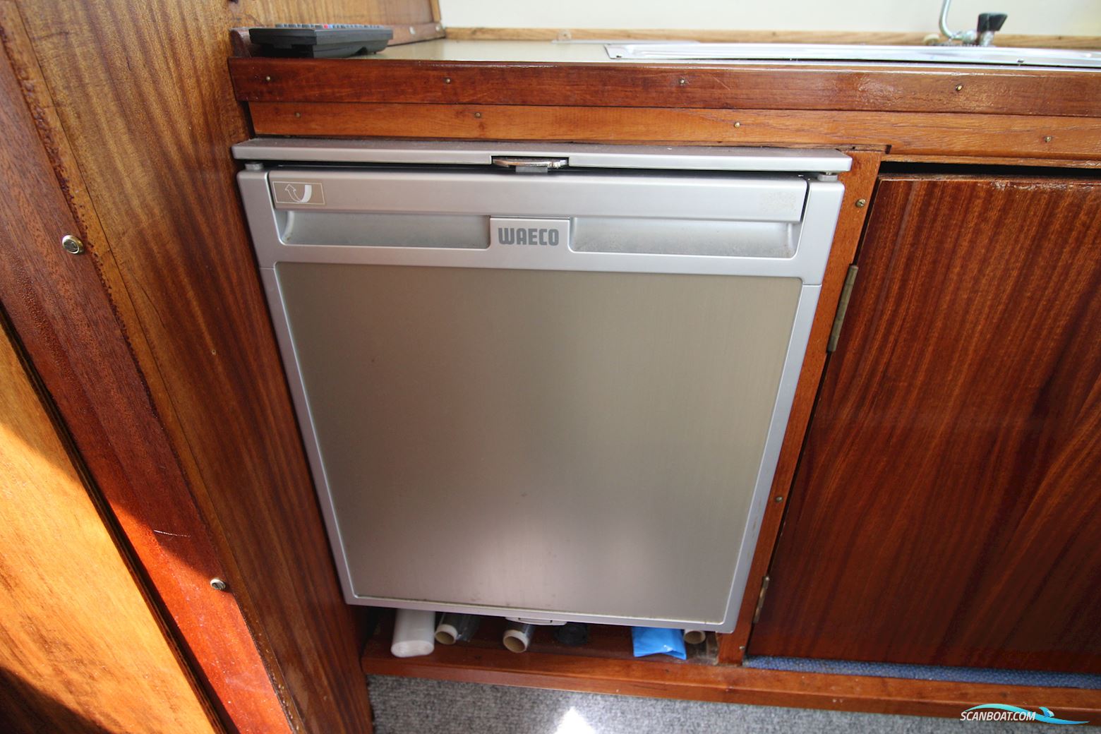 Sterling Sabre 28 New Engine