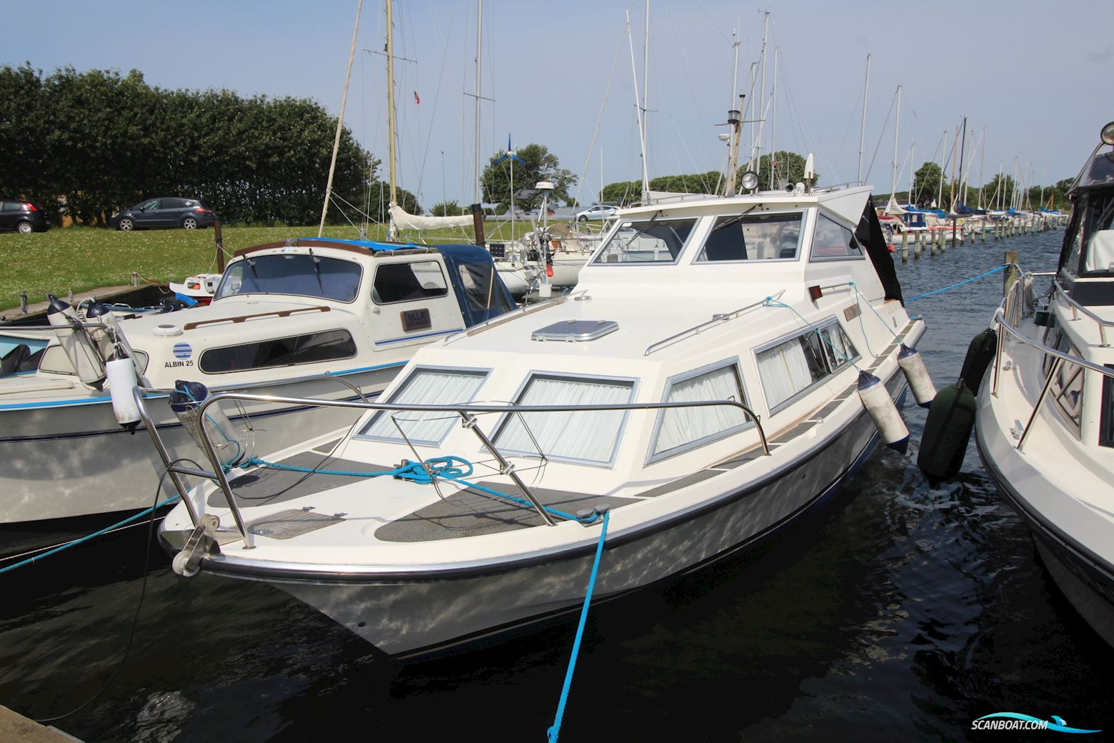 Sterling Sabre 28 New Engine