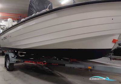 Sting 535 Pro Motorboot 2017, mit Evinrude motor, Deutschland