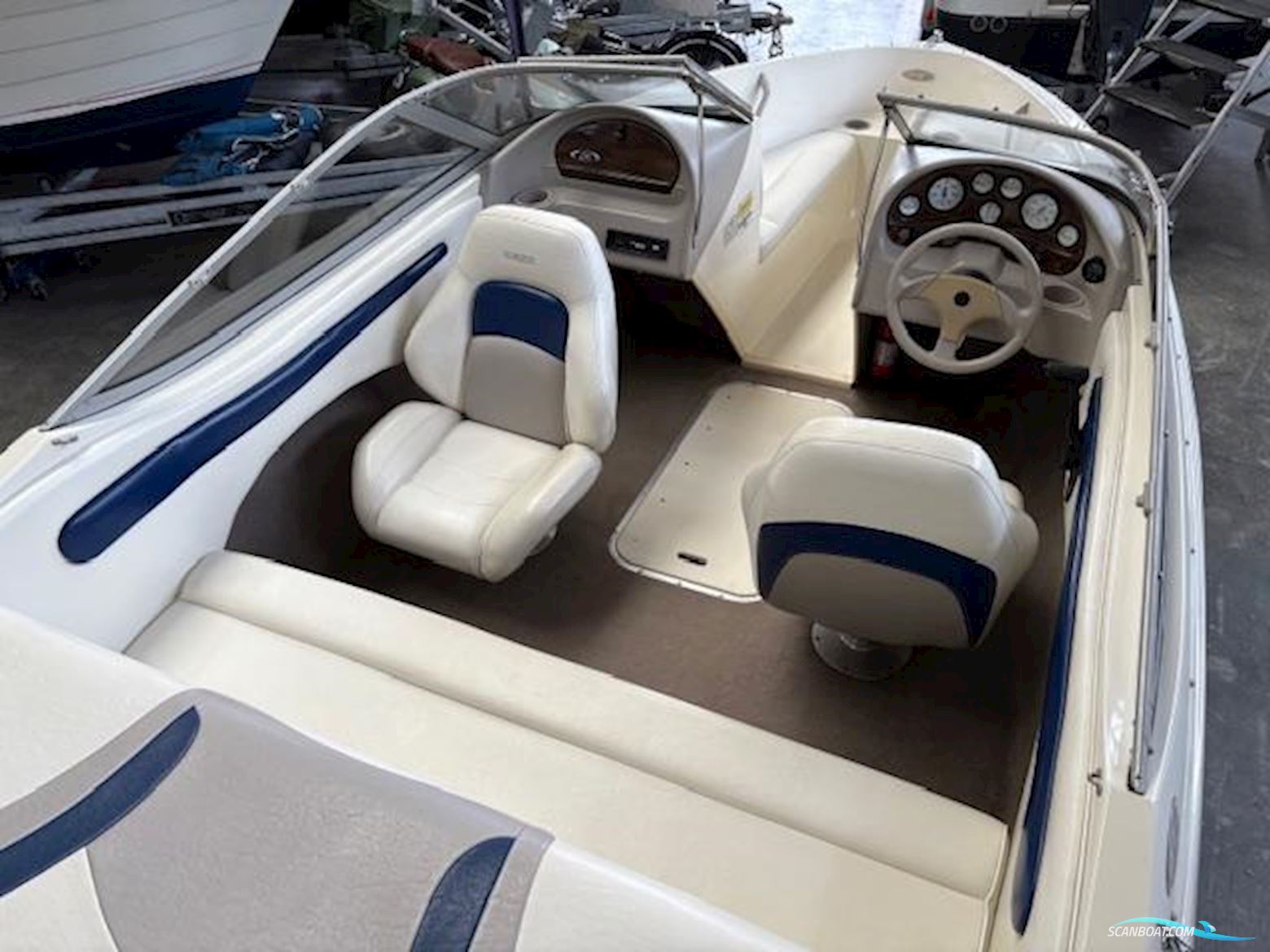 Stingray 180 RX Bowrider, Bj. 2005 Berlin Bei Yachtagentur Döri