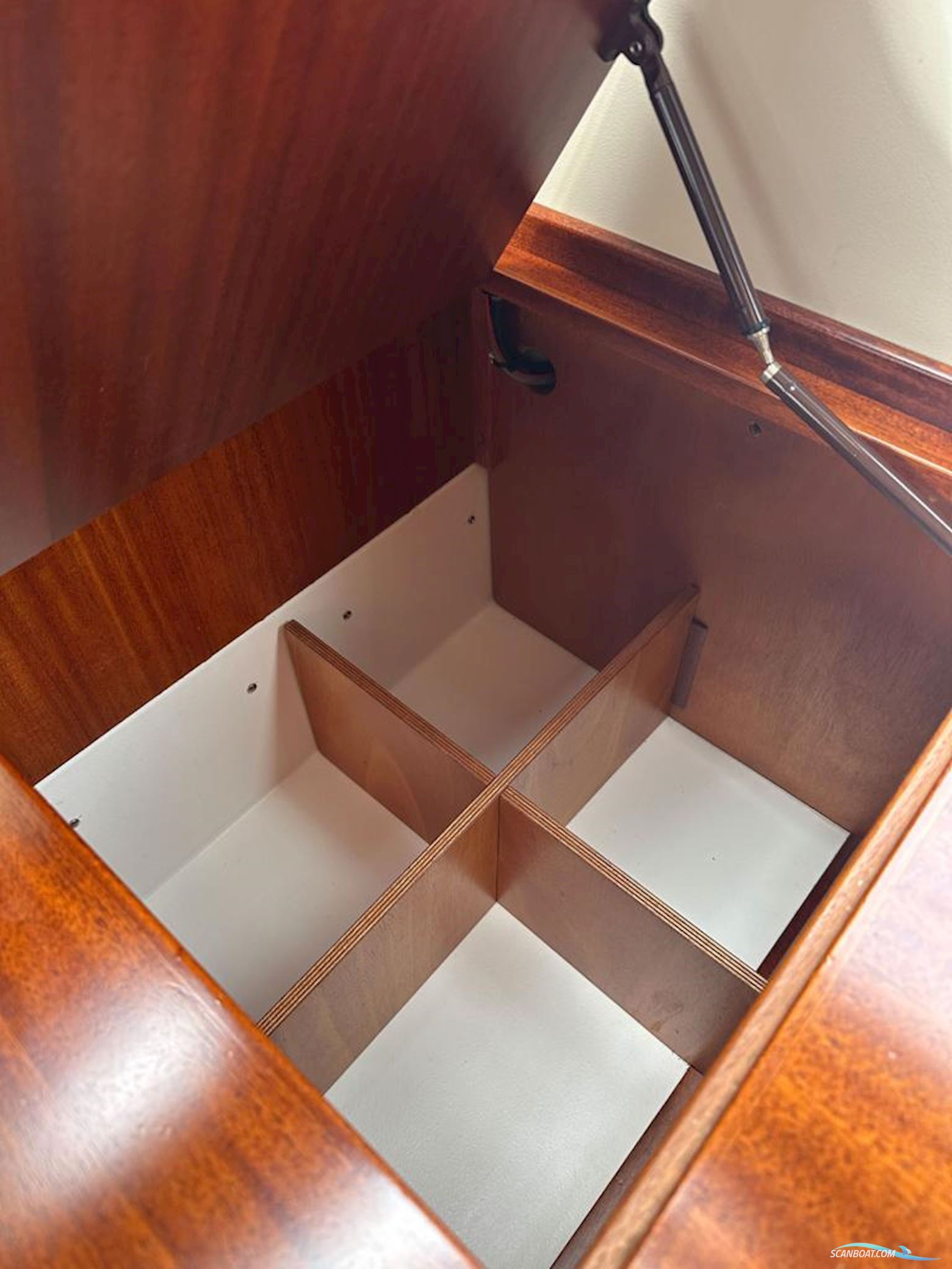 Storebro 410 Commander