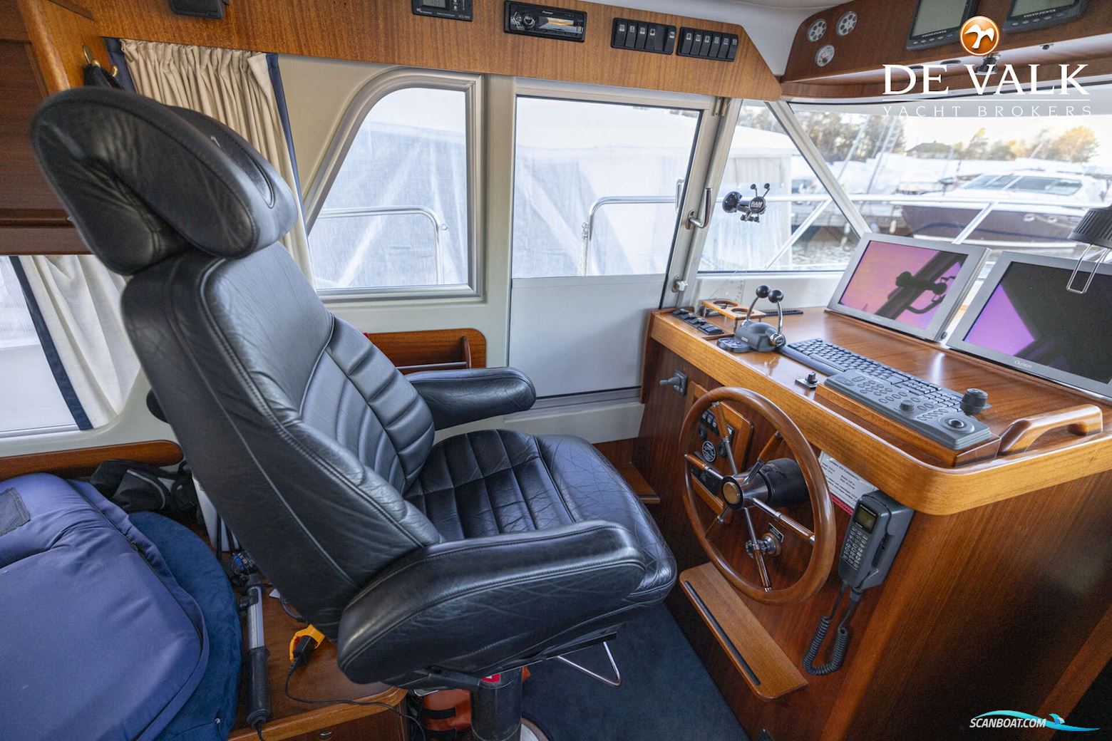 Storebro 410 Commander