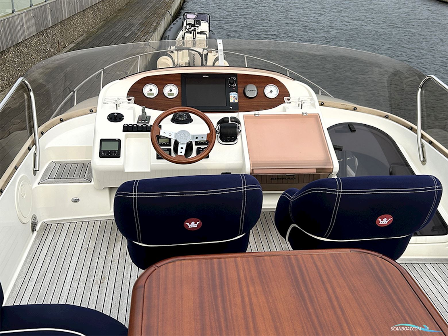 Storebro 435 Commander