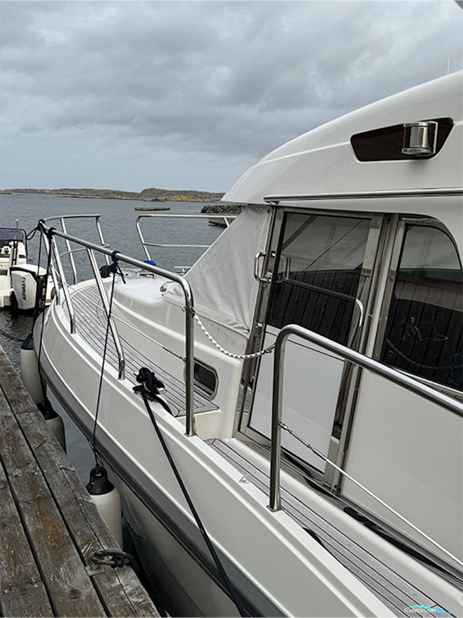 Storebro 435 Commander