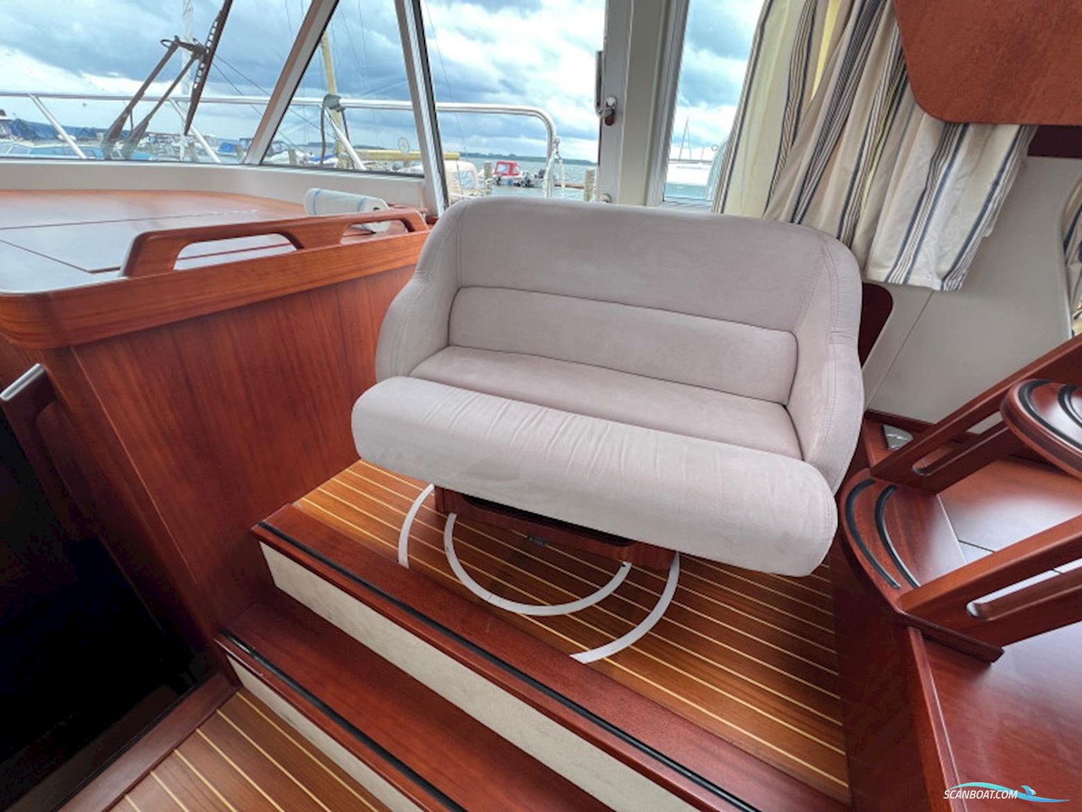 Storebro 435 Commander