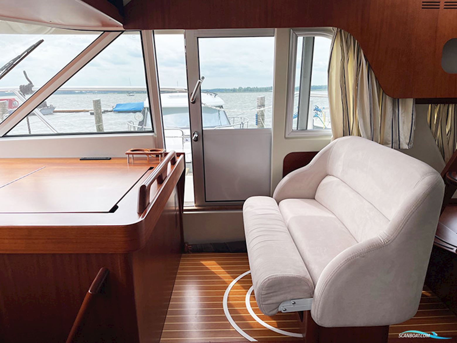 Storebro 435 Commander