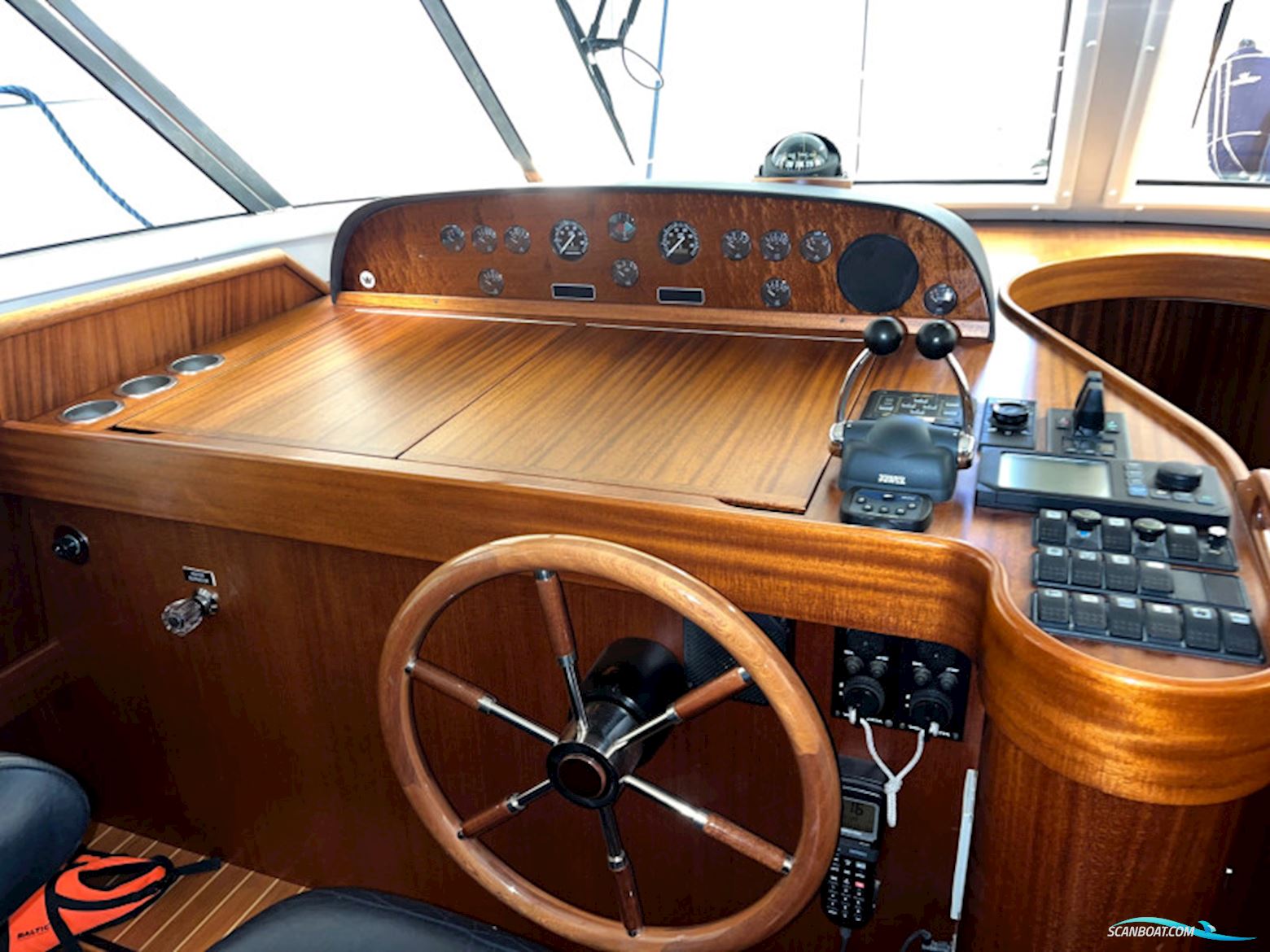 Storebro 475 Commander