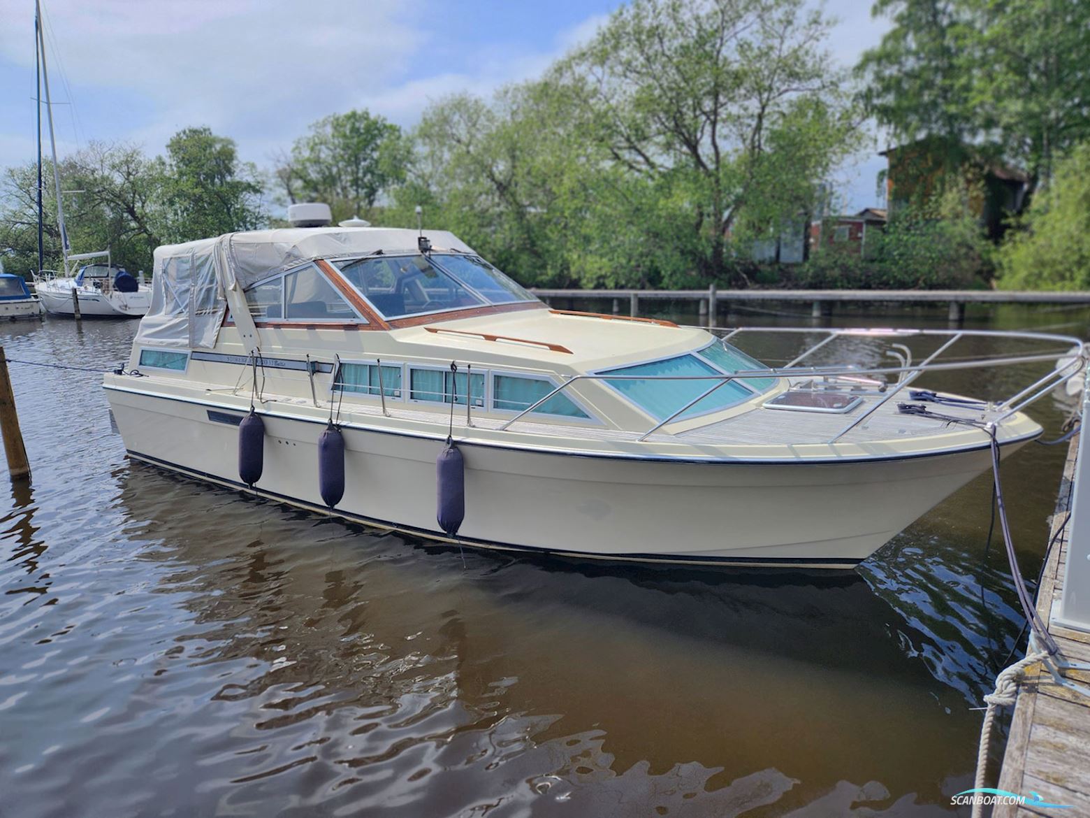 Storebro Storebro Royal Cruiser 31 Baltic Motorboot 1983, mit 2 st Volvo Tamd 60B motor, Sweden