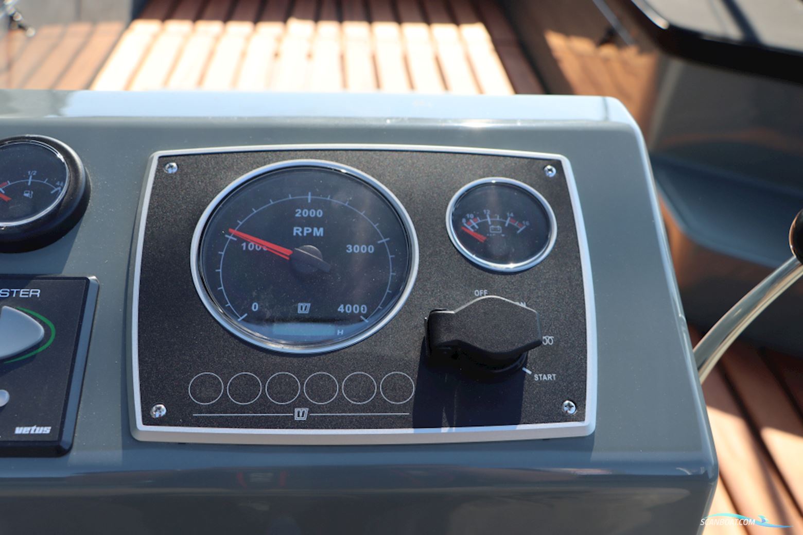 Stormer Lifeboat 75