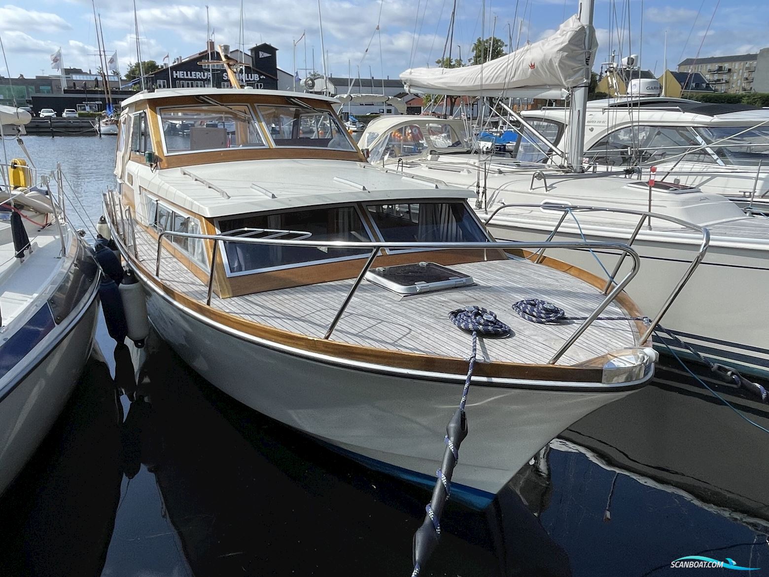 Storø 34 Baltic, Meget Velholdt og Med Mange Lækre Detaljer. Motorboot 1975, mit Volvo Penta motor, Dänemark