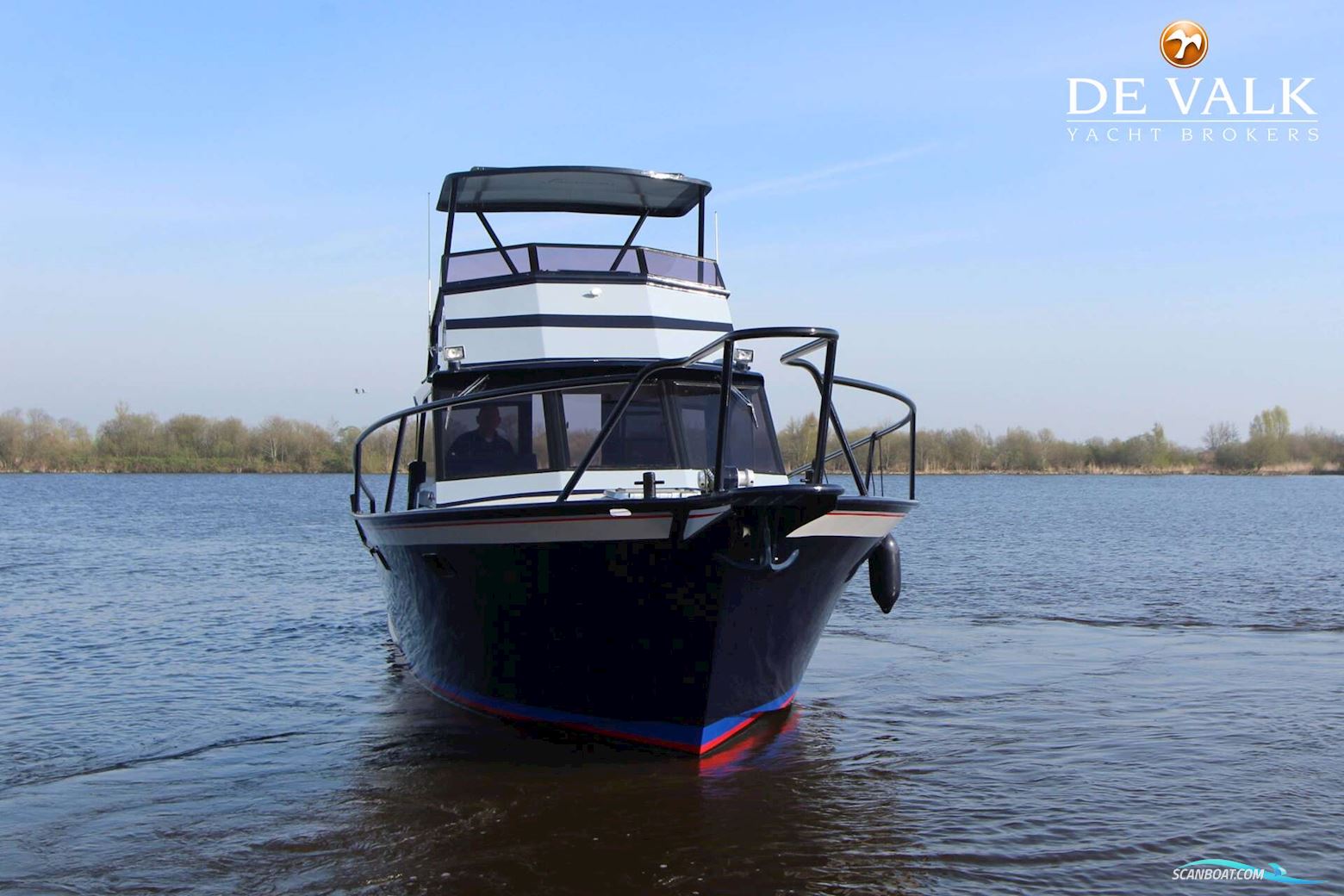Striker 44