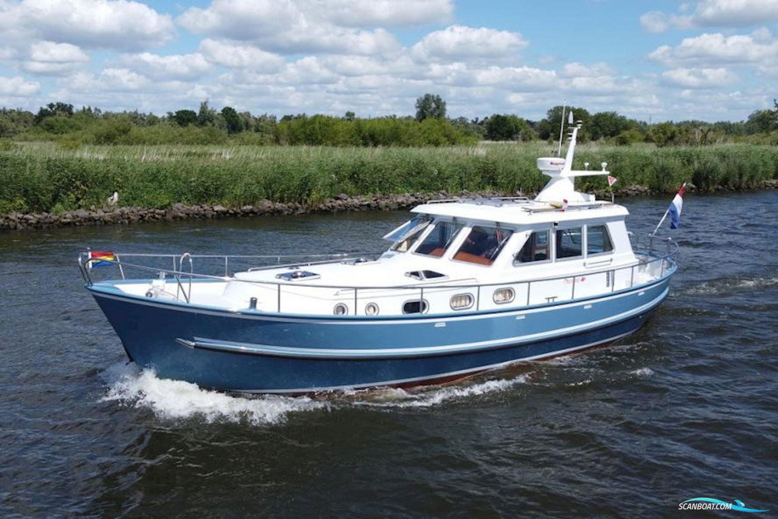 Sturier 400 OC Motorboot 2001, mit Perkins 135 pk. motor, Niederlande
