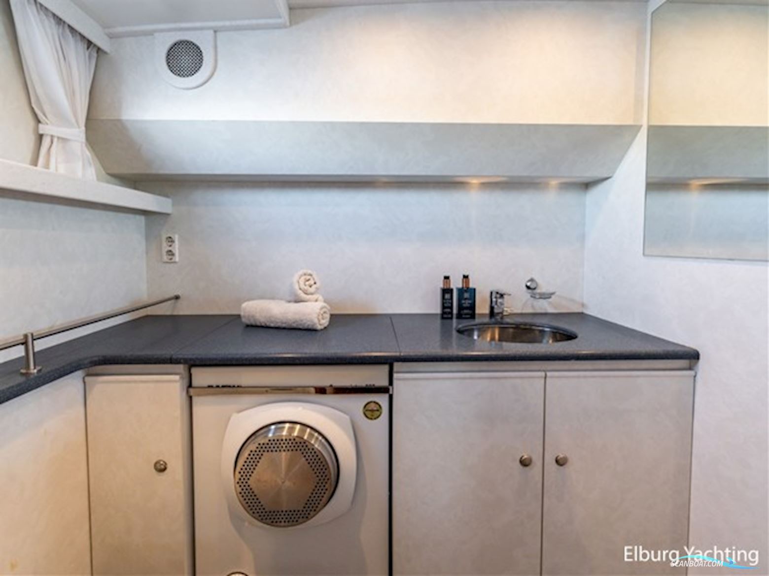 Sturier 480 AC - Vast Stuurhuis - Stabilizers