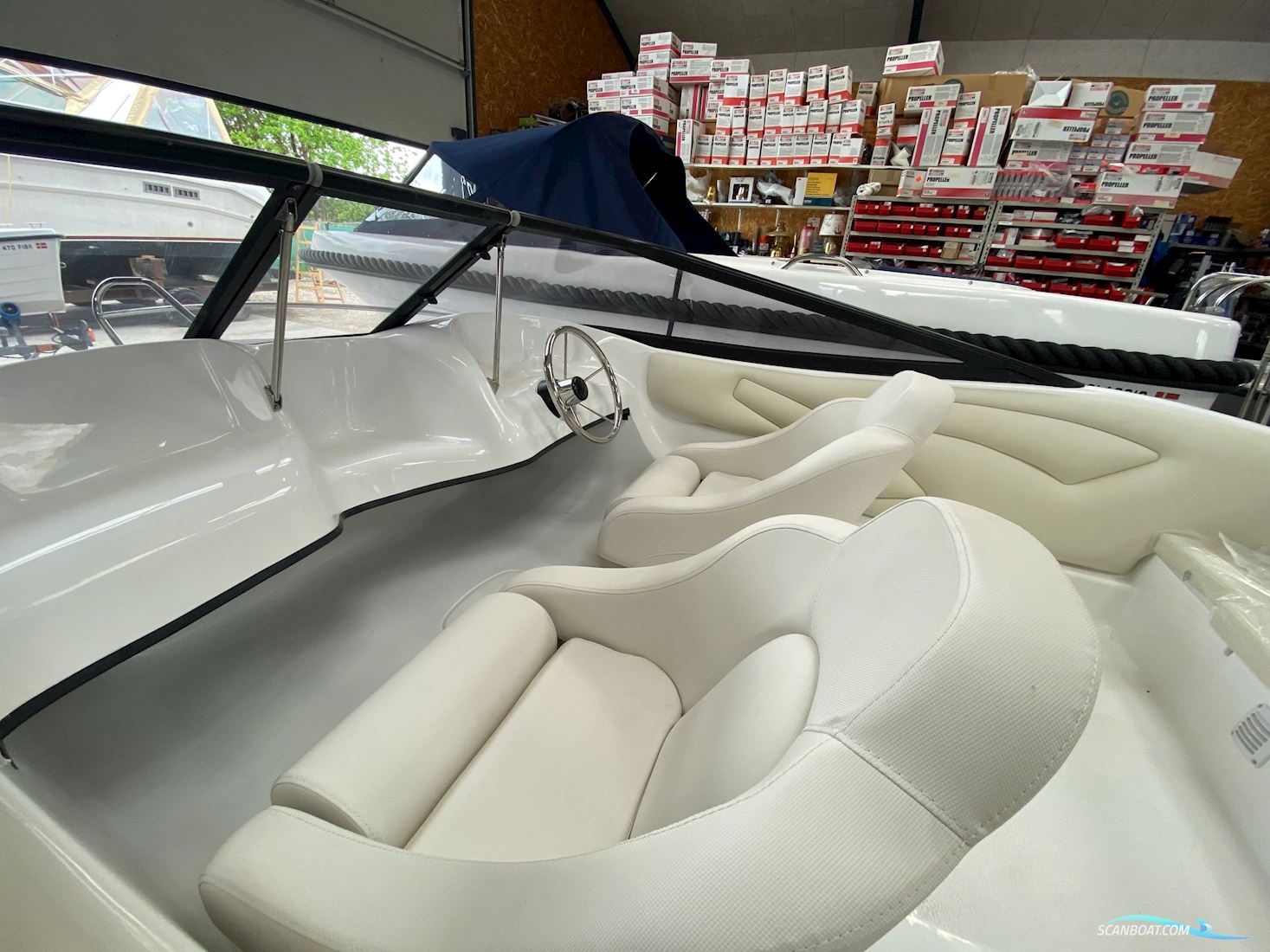 Suncraft 500 Sport M. Yamaha F40