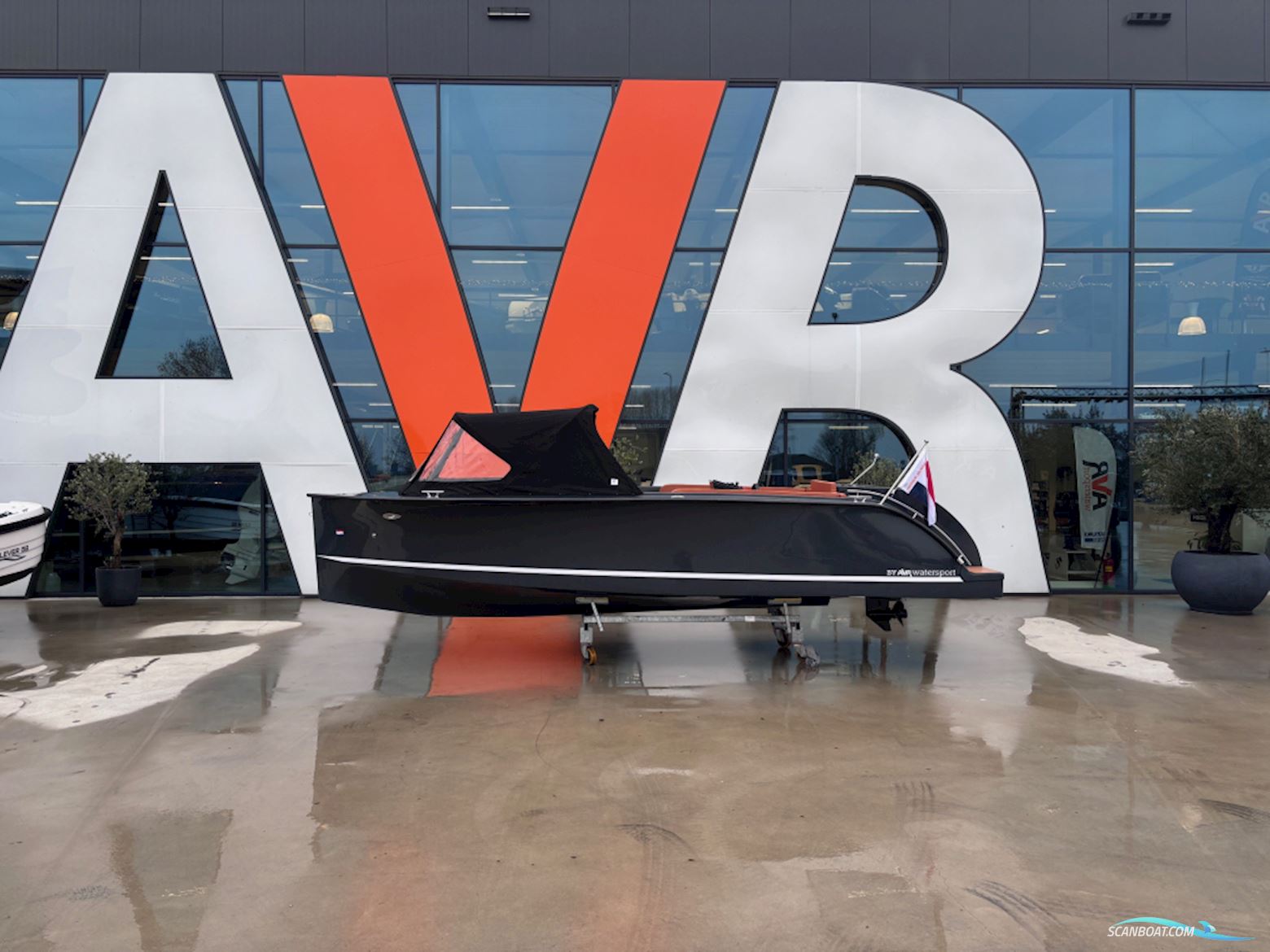 SUNRISE 650 Tender Overjarig Motorboot 2025, mit Suzuki motor, Niederlande