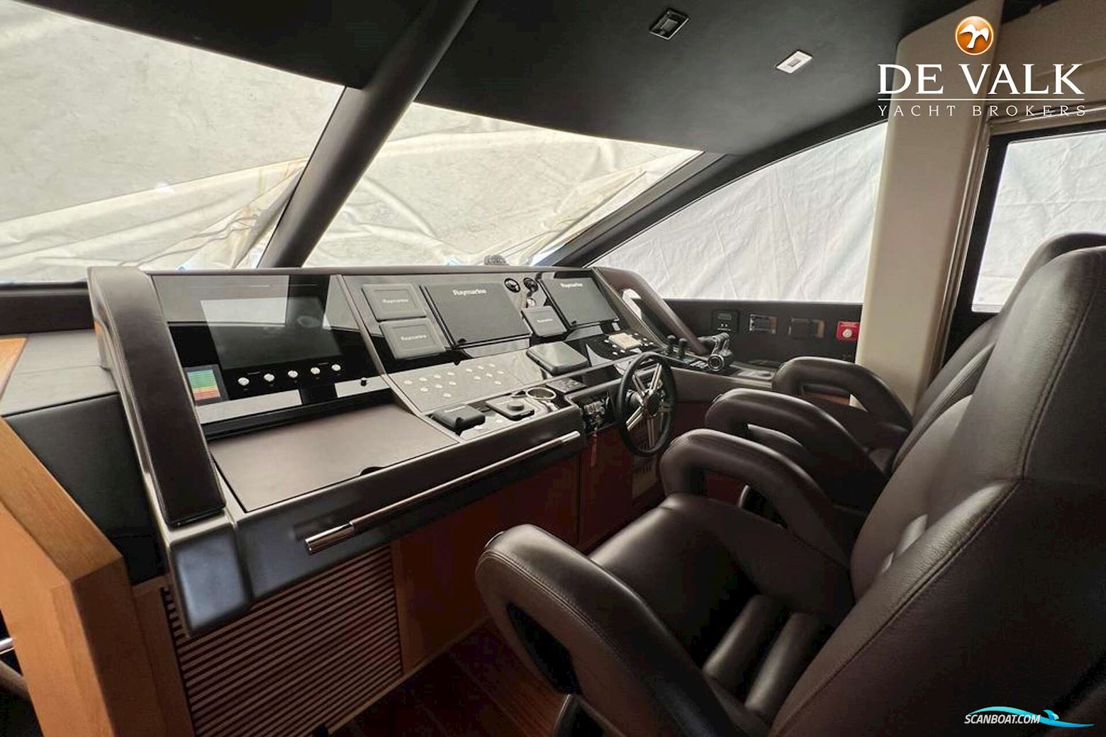 Sunseeker 28 M Yacht