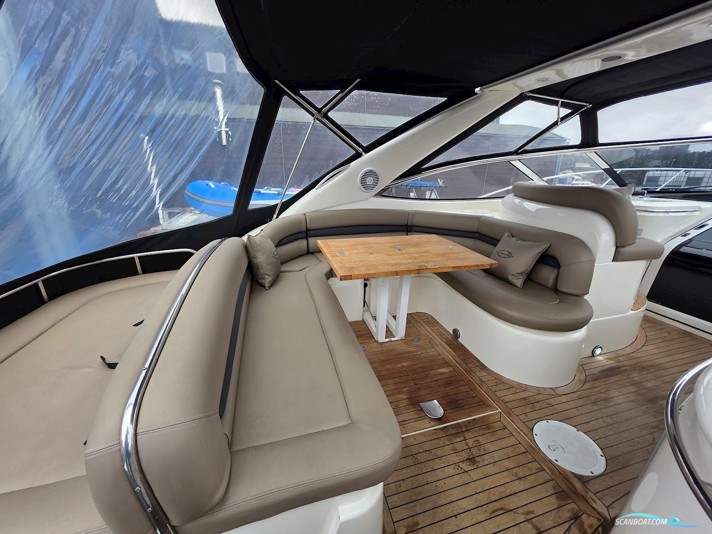 Sunseeker 44 Camargue 