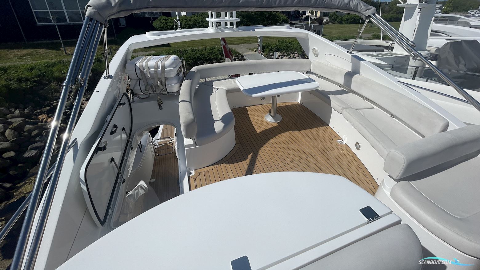 Sunseeker 64 Manhattan