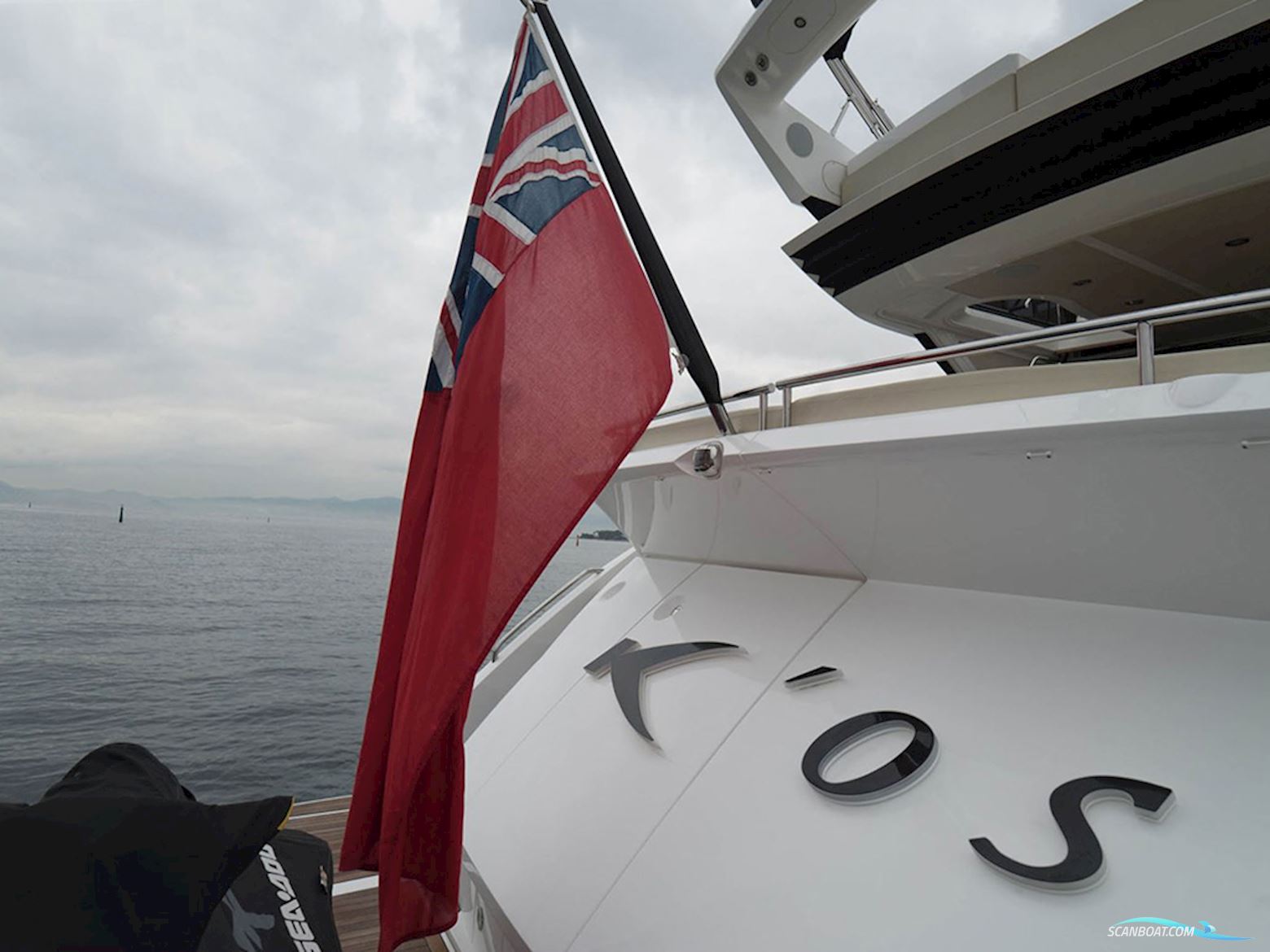 Sunseeker 68 Sport Yacht