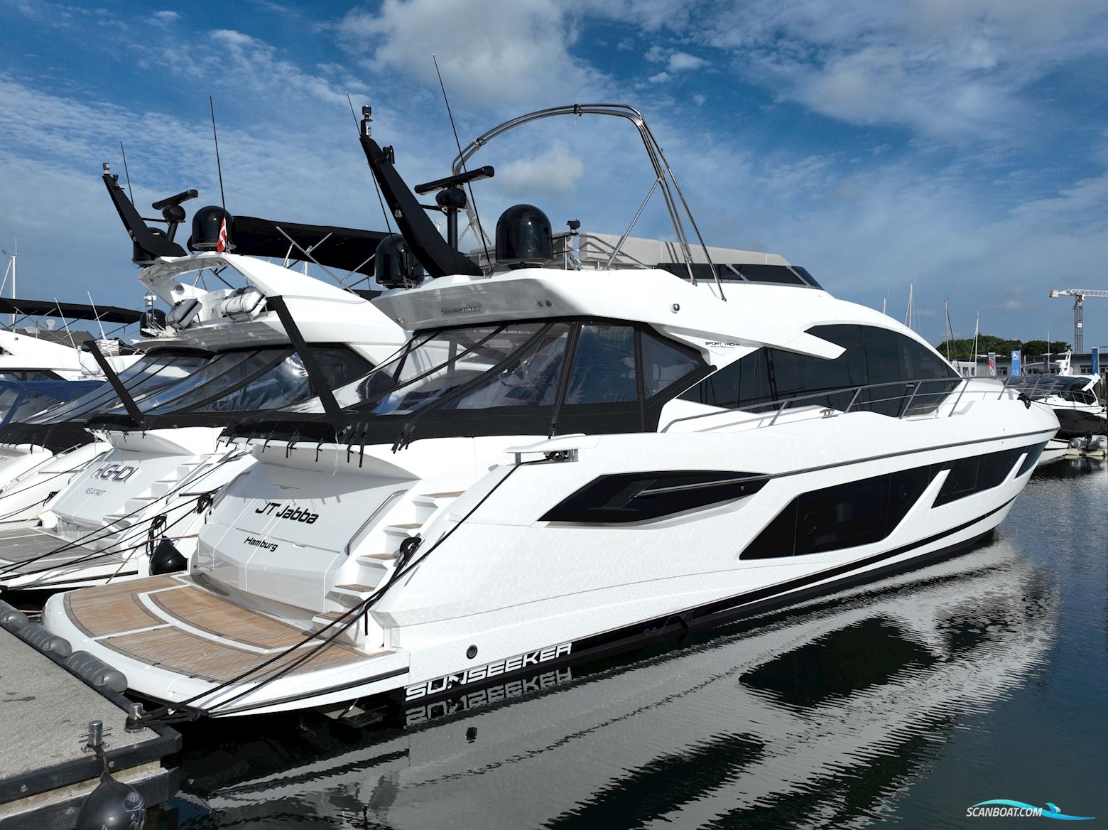 Sunseeker 74 Sport Yacht