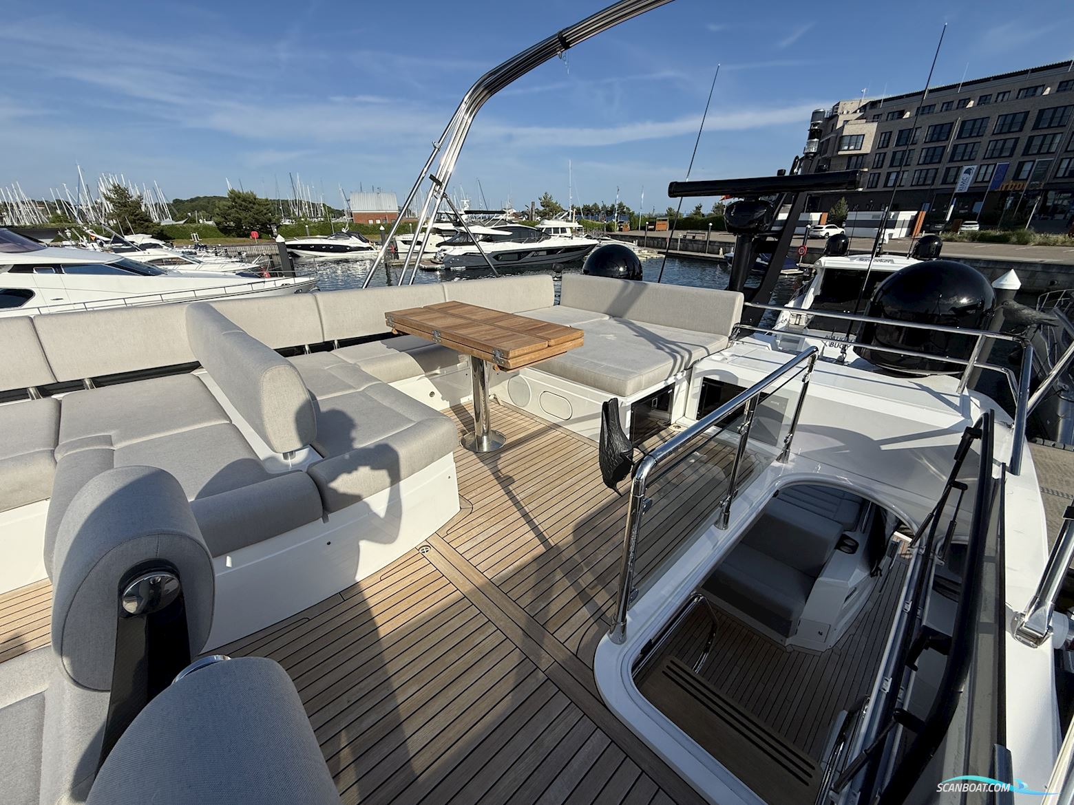 Sunseeker 74 Sport Yacht