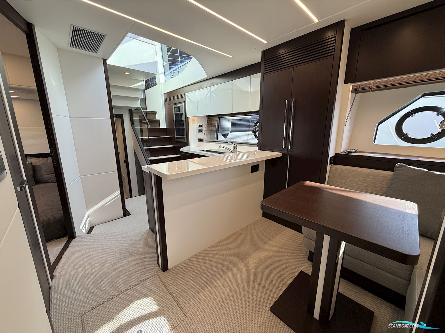 Sunseeker 74 Sport Yacht