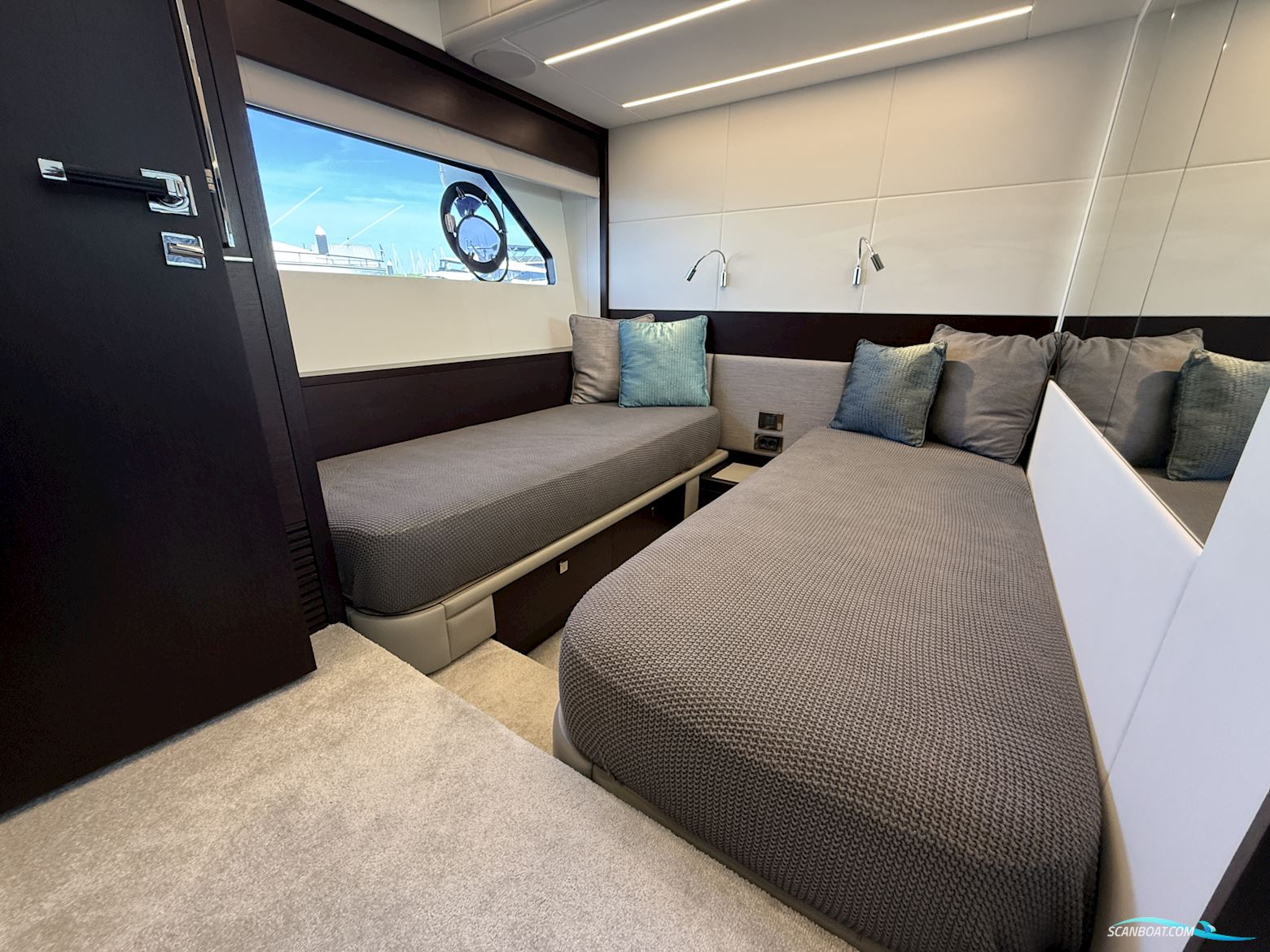 Sunseeker 74 Sport Yacht