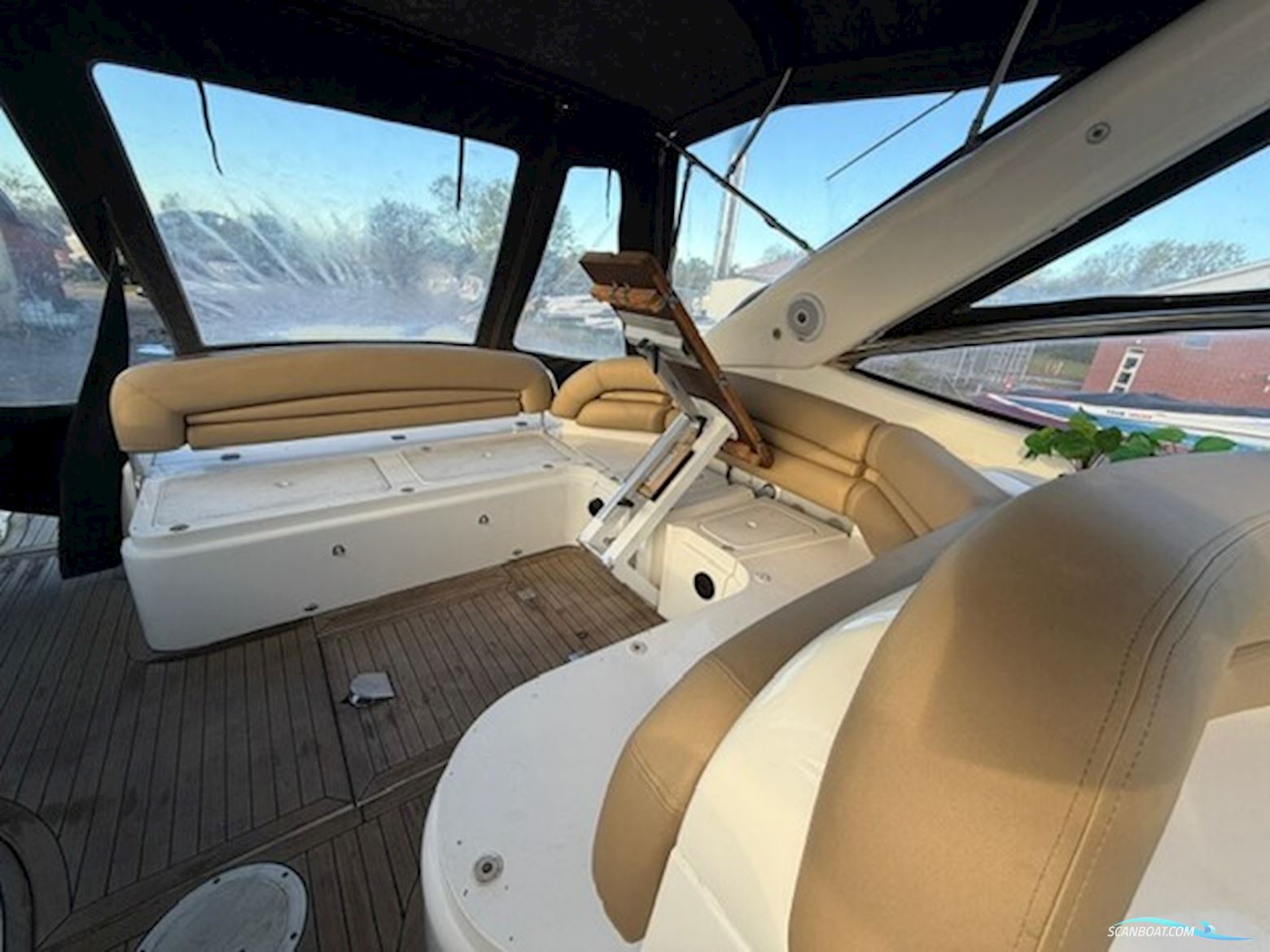 Sunseeker Camargue 44 – 2000 – 2 x Caterpillar 435 HK – Eksklusiv Sportscruiser Med Omfattende Opgraderinger