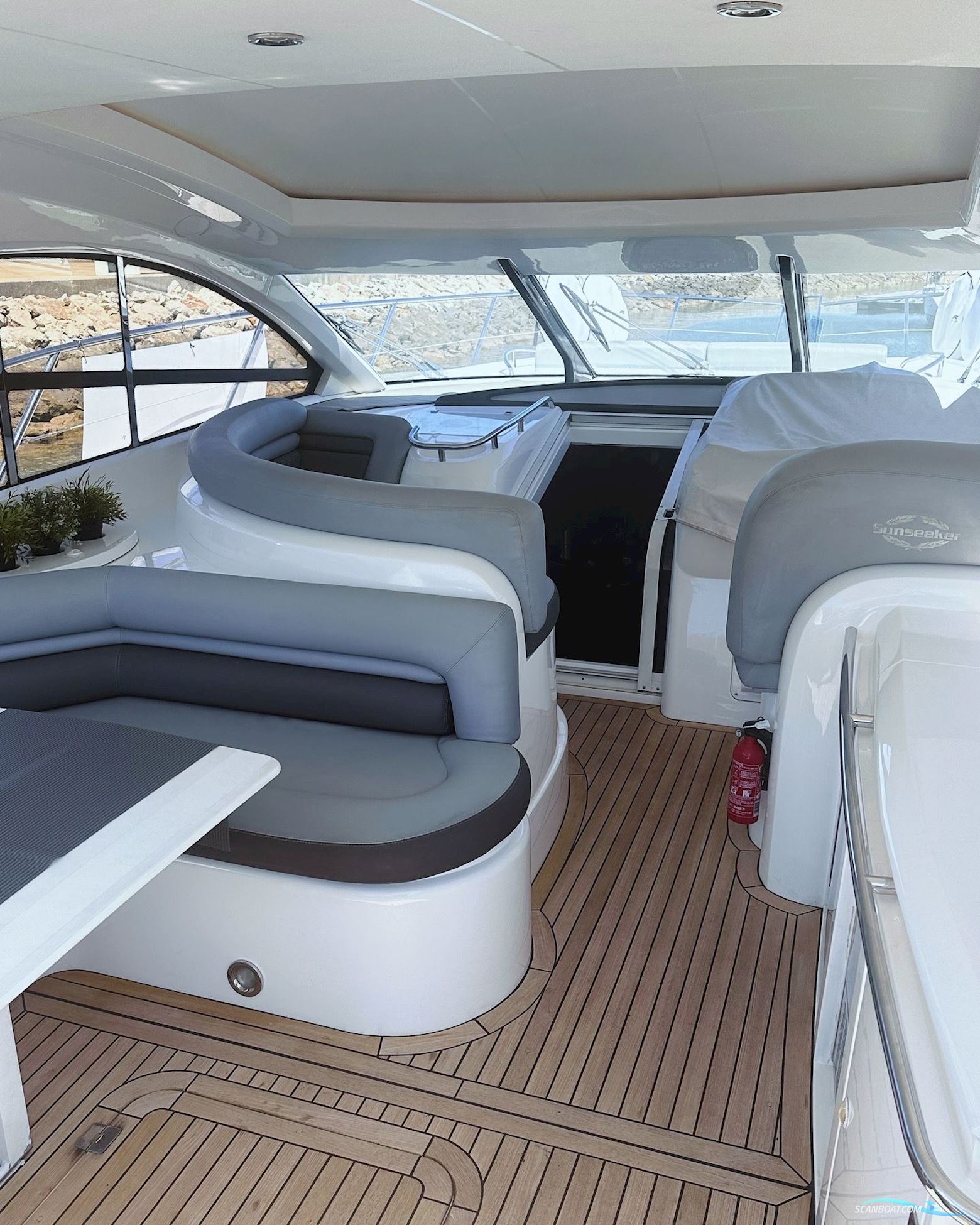 Sunseeker Camargue 50