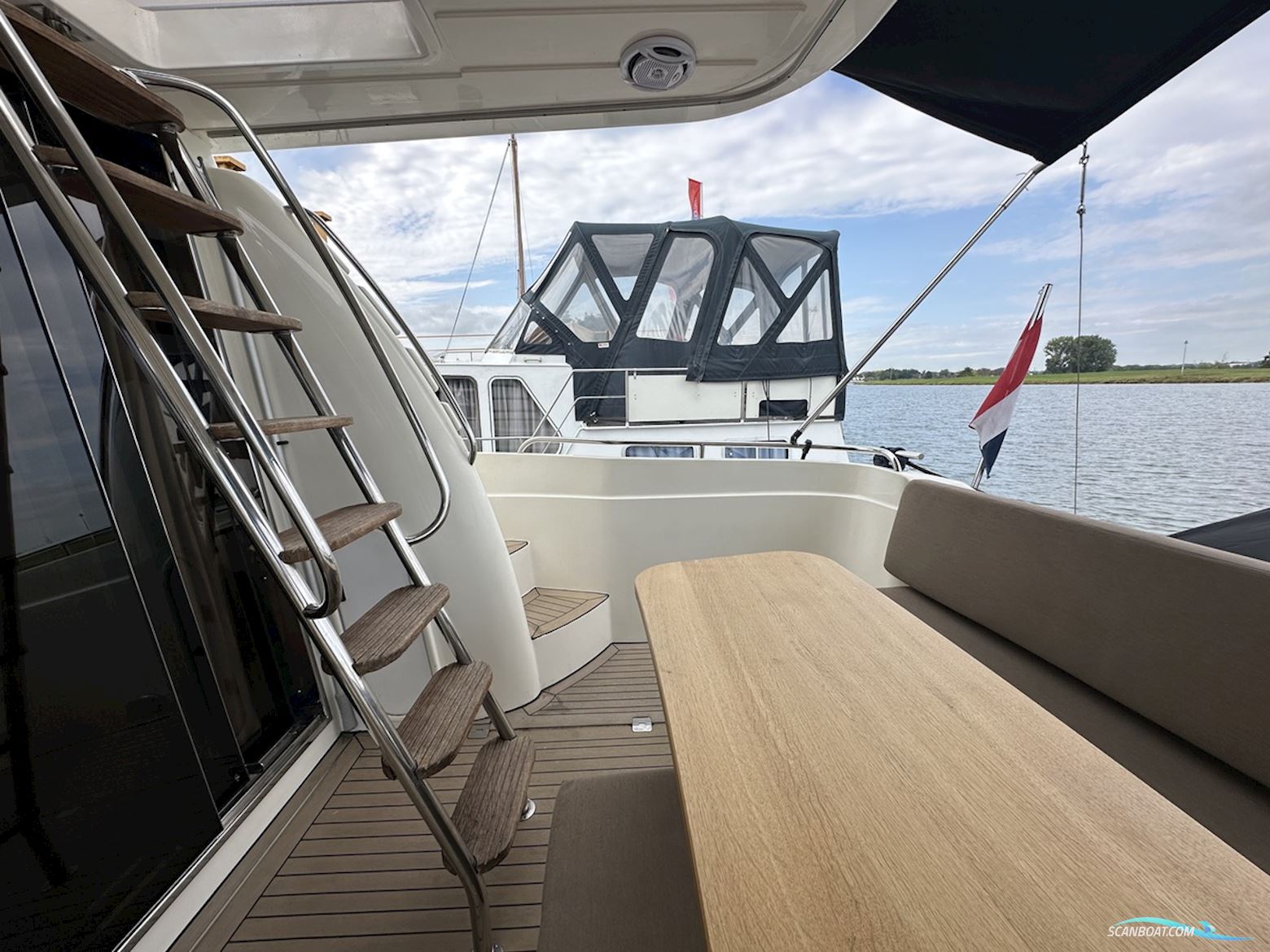 Sunseeker Manhattan 48