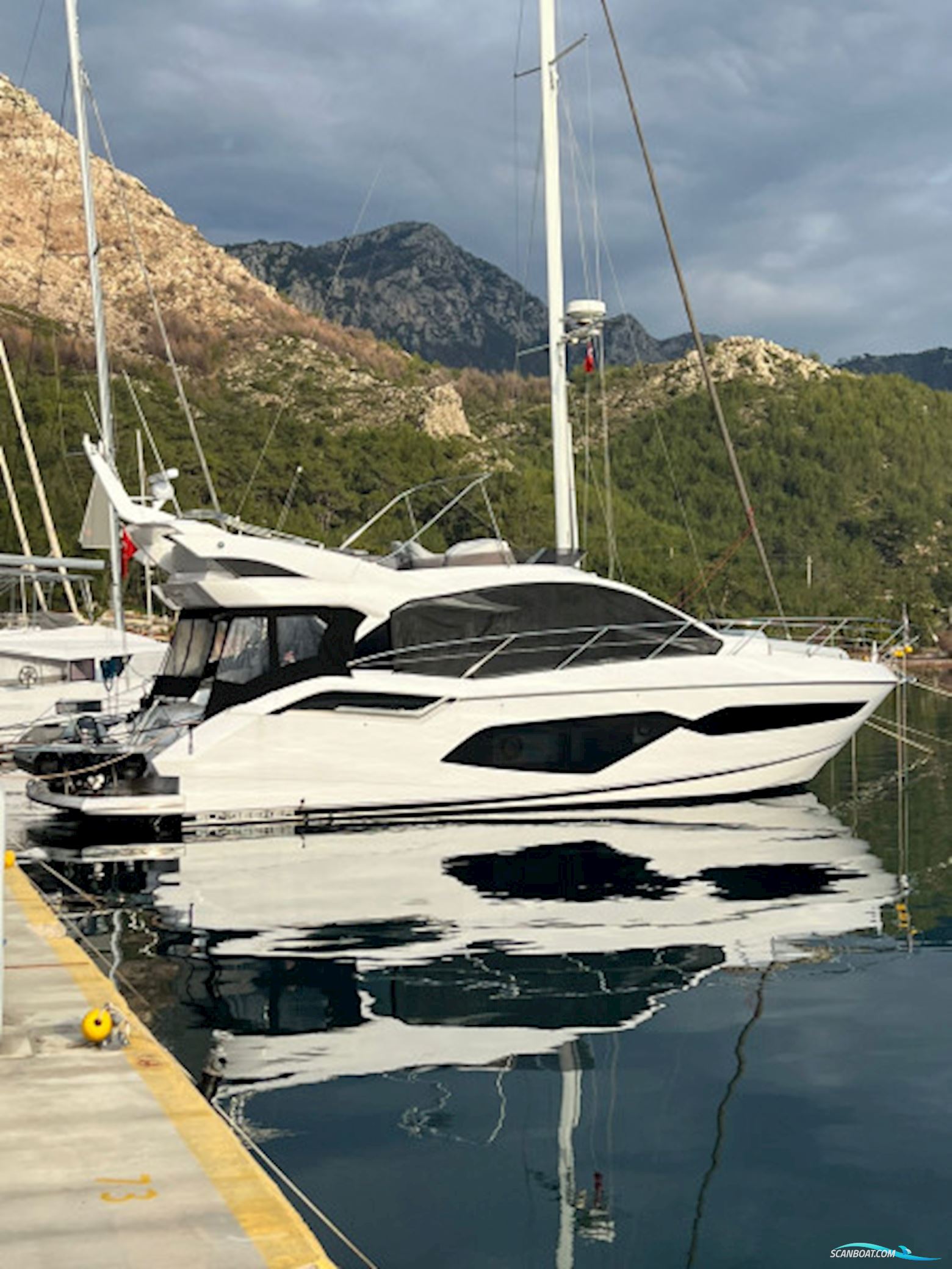 Sunseeker Manhattan 52 Fly Motorboot 2020, mit Volvo Penta 725Hp motor, Turkey