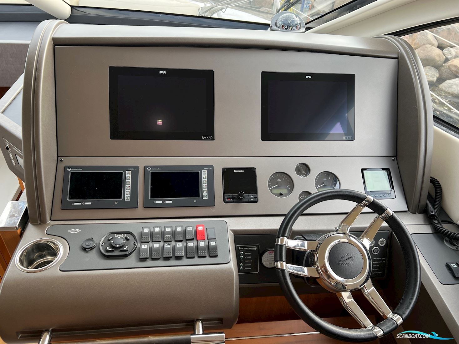 Sunseeker Manhattan 53