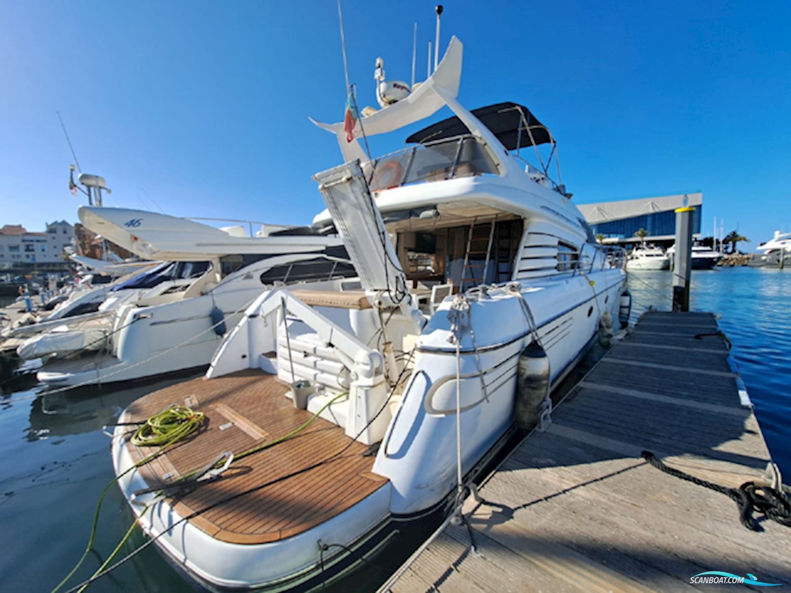 Sunseeker Manhattan 62 Motorboot 1995, mit Detroit motor, Portugal