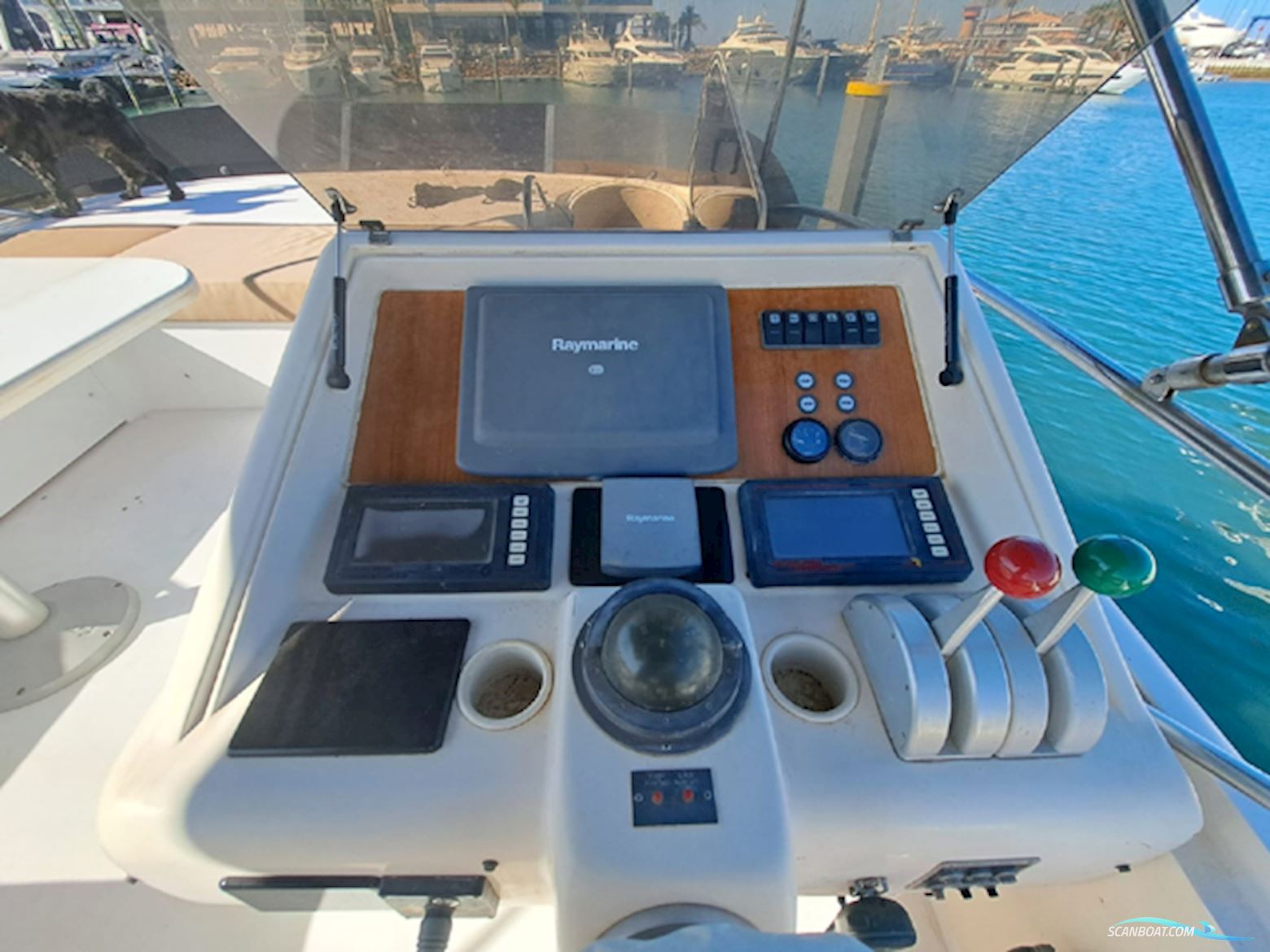 Sunseeker Manhattan 62