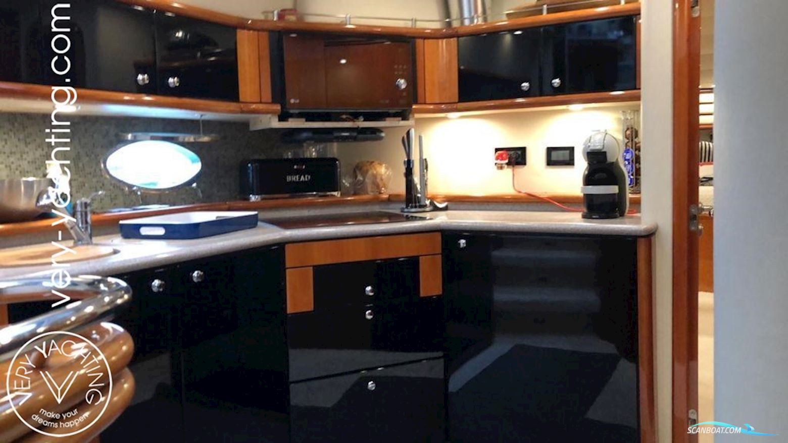 Sunseeker Manhattan 62