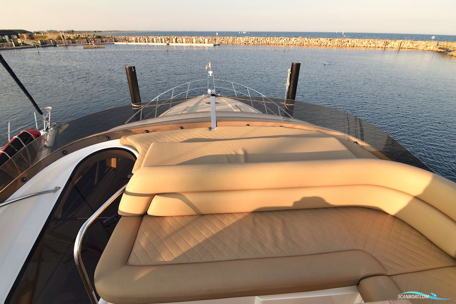 Sunseeker Manhattan 62