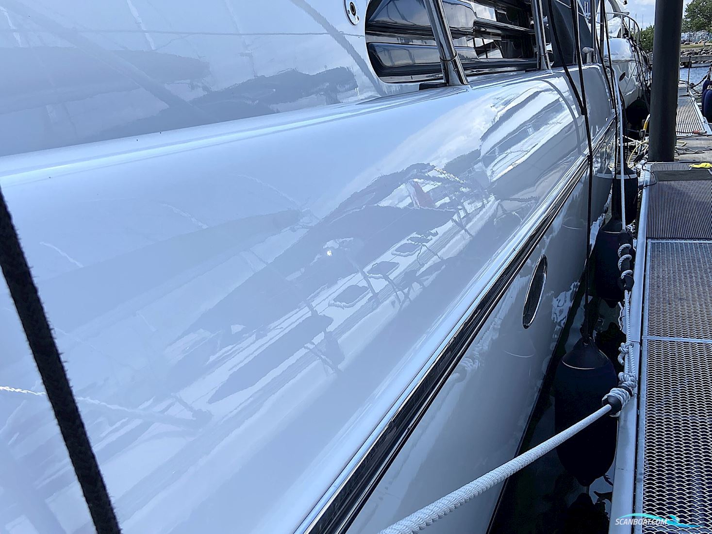 Sunseeker Manhattan 62